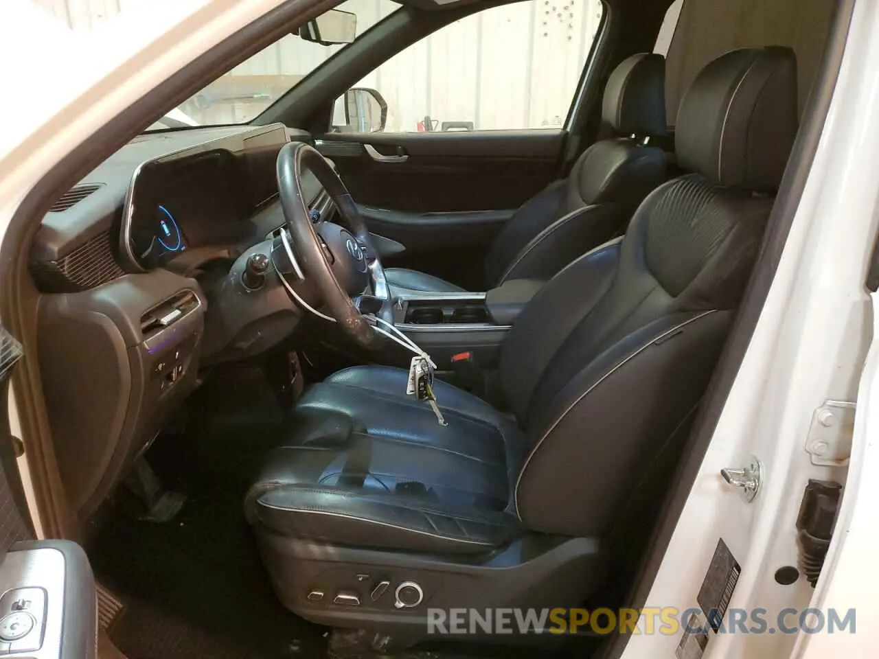 7 Photograph of a damaged car KM8R74GE4PU618948 HYUNDAI PALISADE 2023