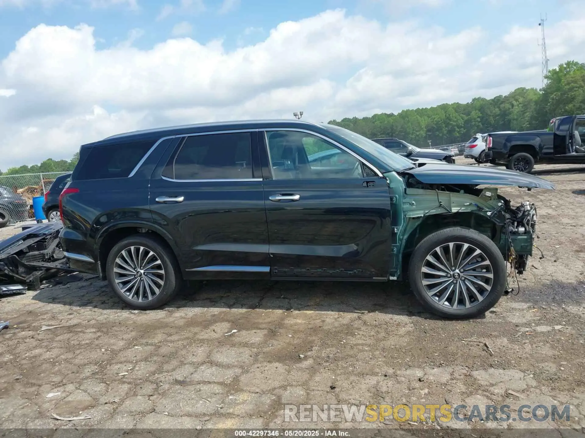 14 Photograph of a damaged car KM8R74GE5PU620210 HYUNDAI PALISADE 2023