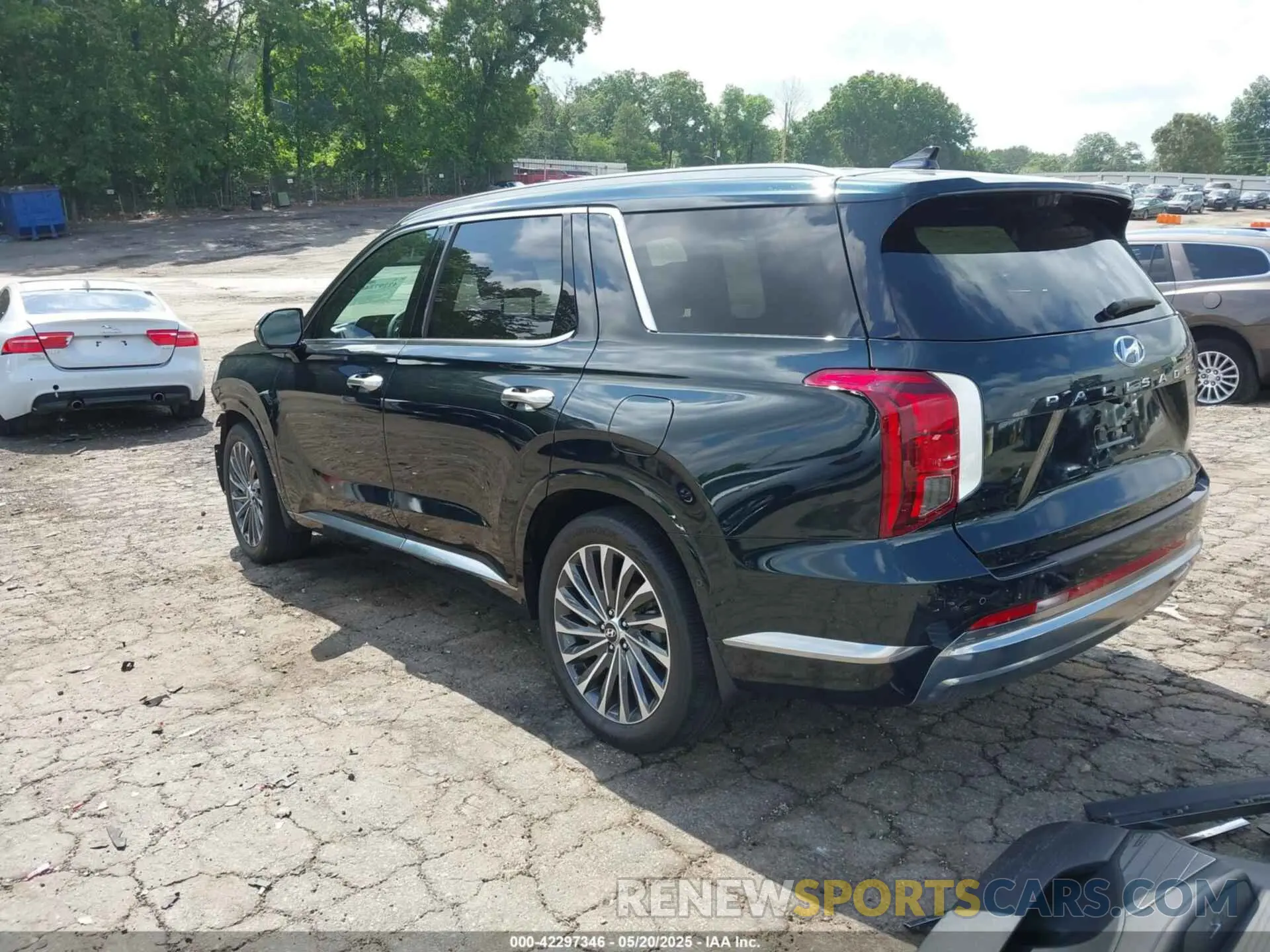 3 Photograph of a damaged car KM8R74GE5PU620210 HYUNDAI PALISADE 2023