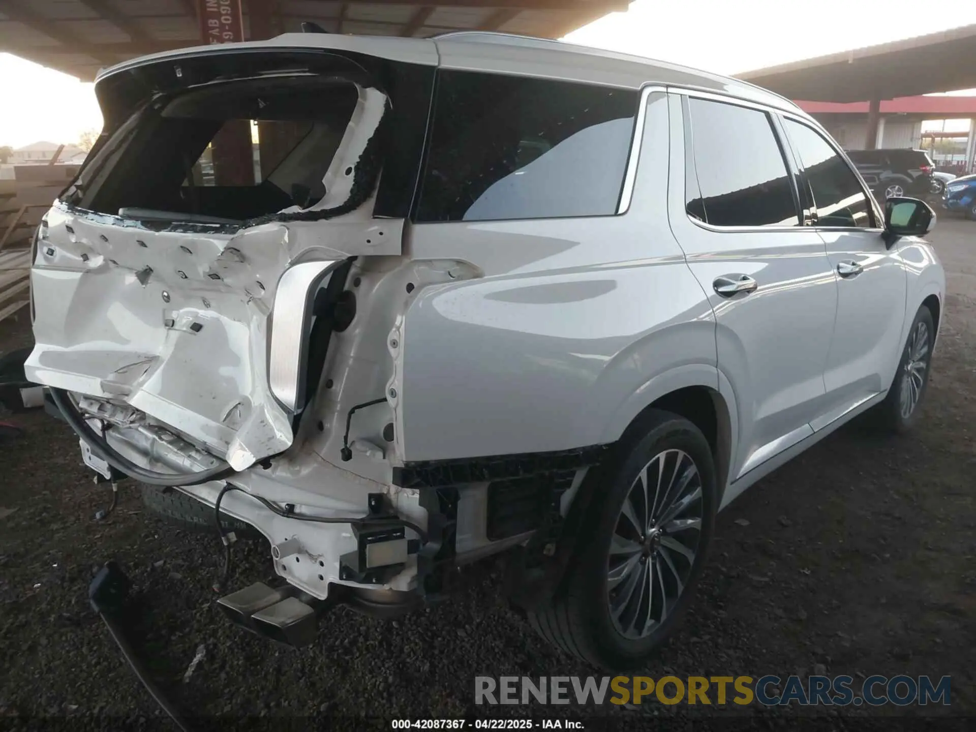 4 Photograph of a damaged car KM8R74GE7PU590854 HYUNDAI PALISADE 2023