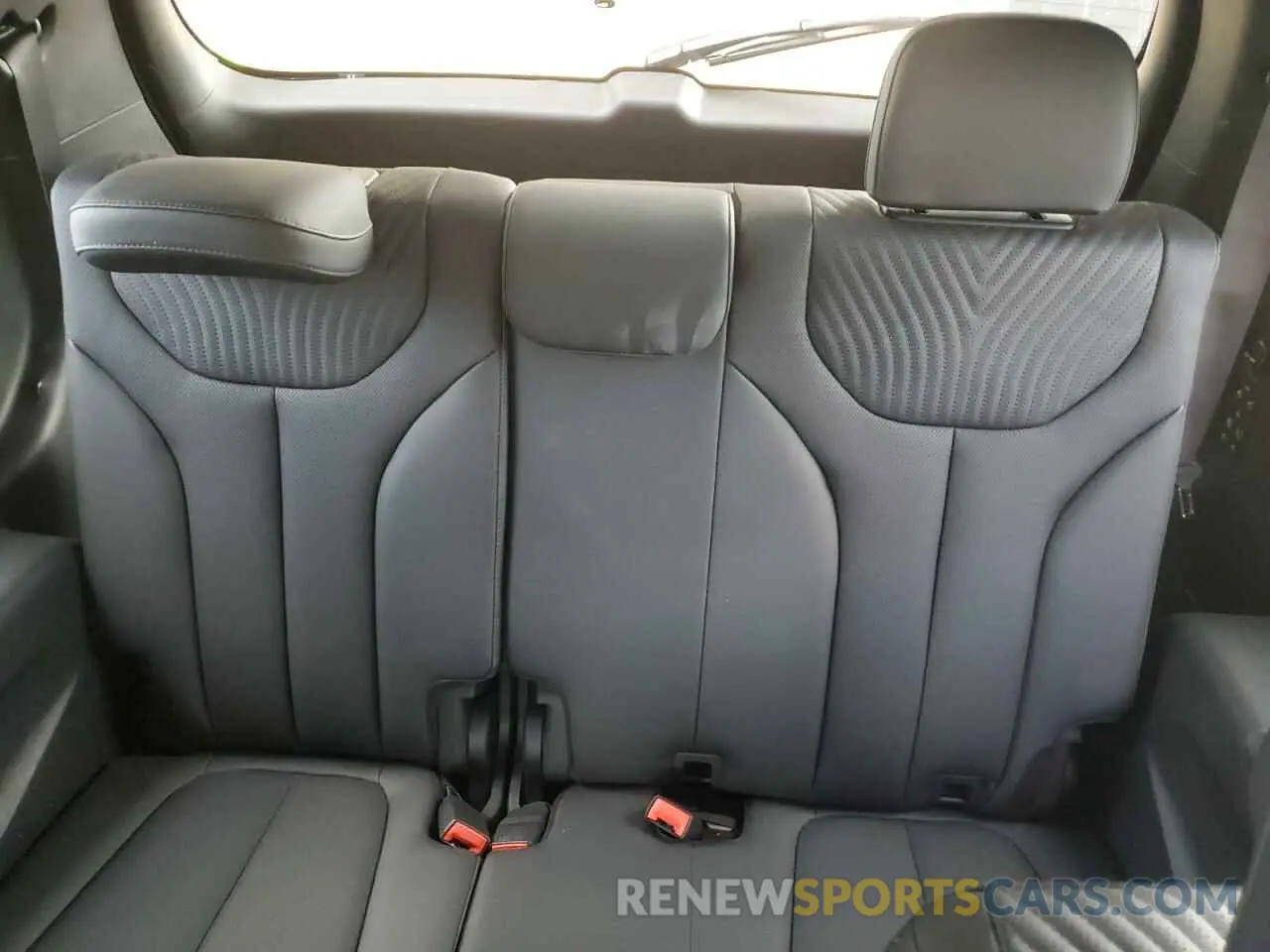 10 Photograph of a damaged car KM8R74GE9PU626706 HYUNDAI PALISADE 2023