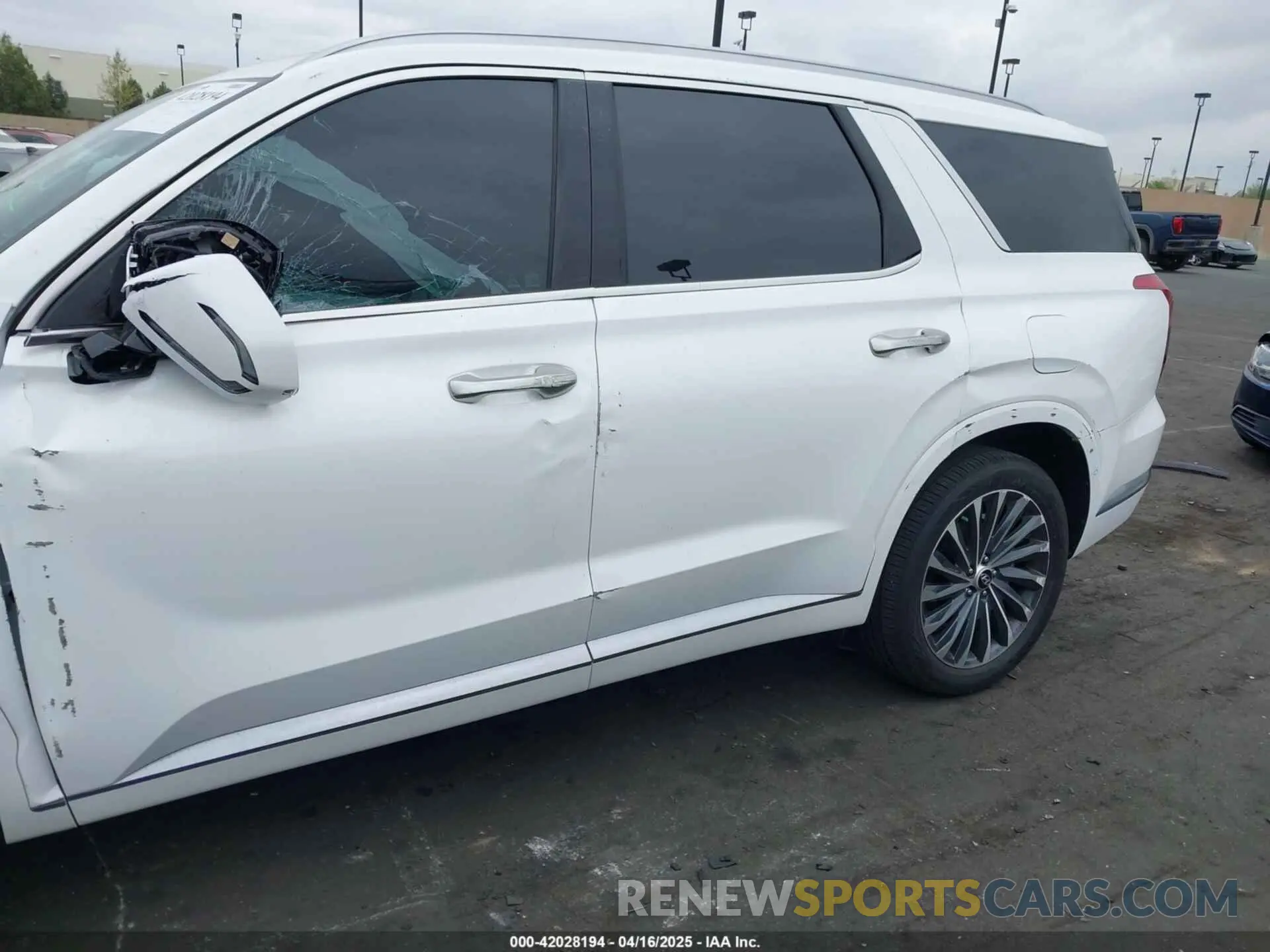 12 Photograph of a damaged car KM8R74GEXPU516330 HYUNDAI PALISADE 2023