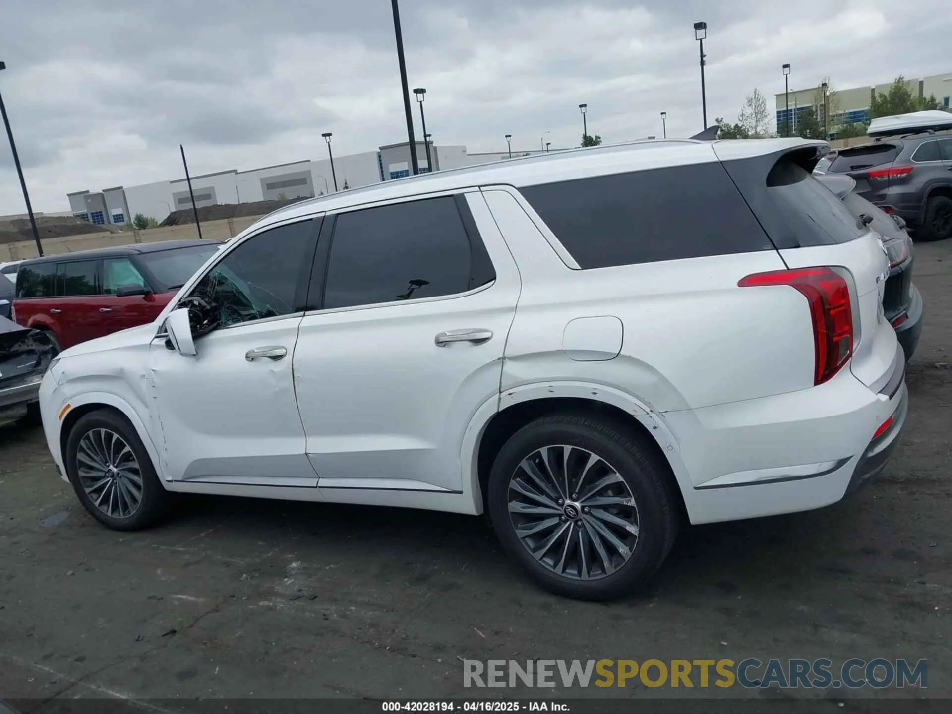 15 Photograph of a damaged car KM8R74GEXPU516330 HYUNDAI PALISADE 2023