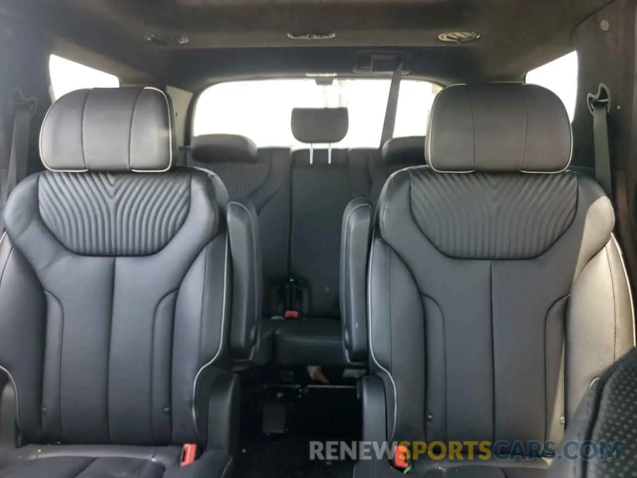 10 Photograph of a damaged car KM8R74GEXPU516408 HYUNDAI PALISADE 2023