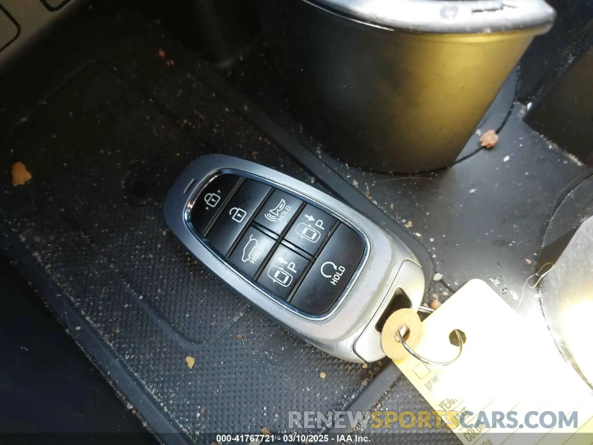 11 Photograph of a damaged car KM8R7DGE0PU582482 HYUNDAI PALISADE 2023