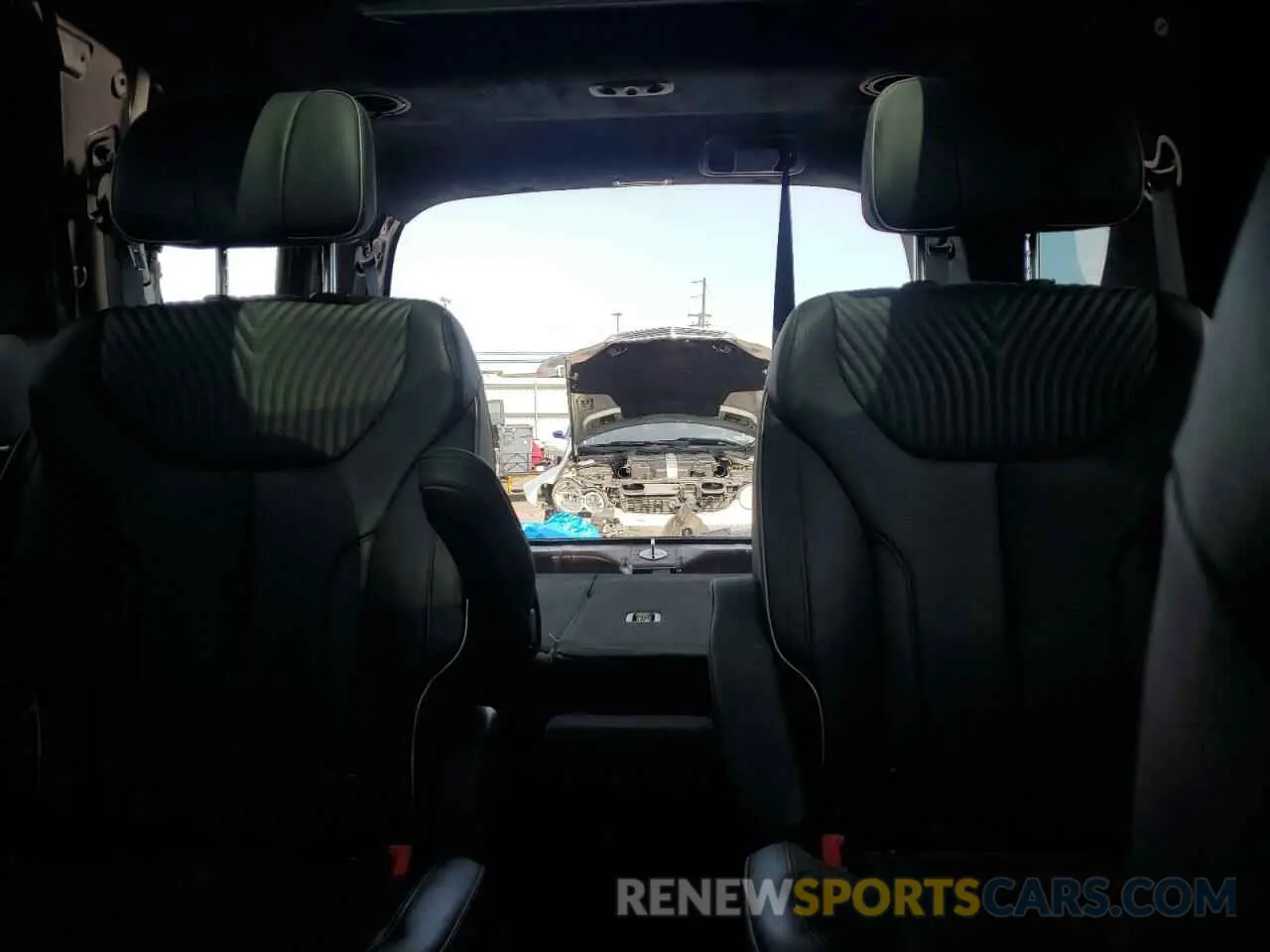 10 Photograph of a damaged car KM8R7DGE0PU606179 HYUNDAI PALISADE 2023