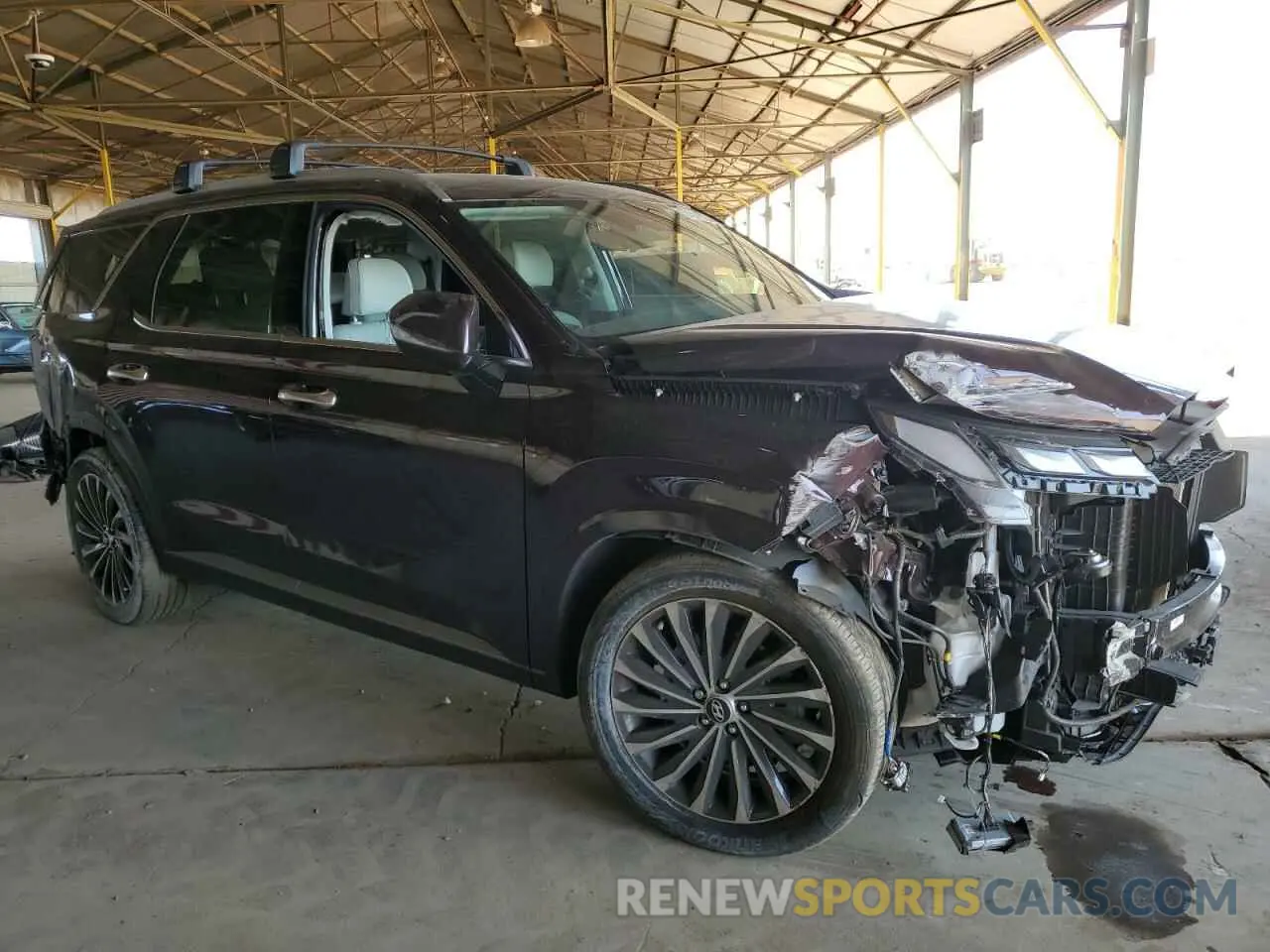 4 Photograph of a damaged car KM8R7DGE0PU643247 HYUNDAI PALISADE 2023