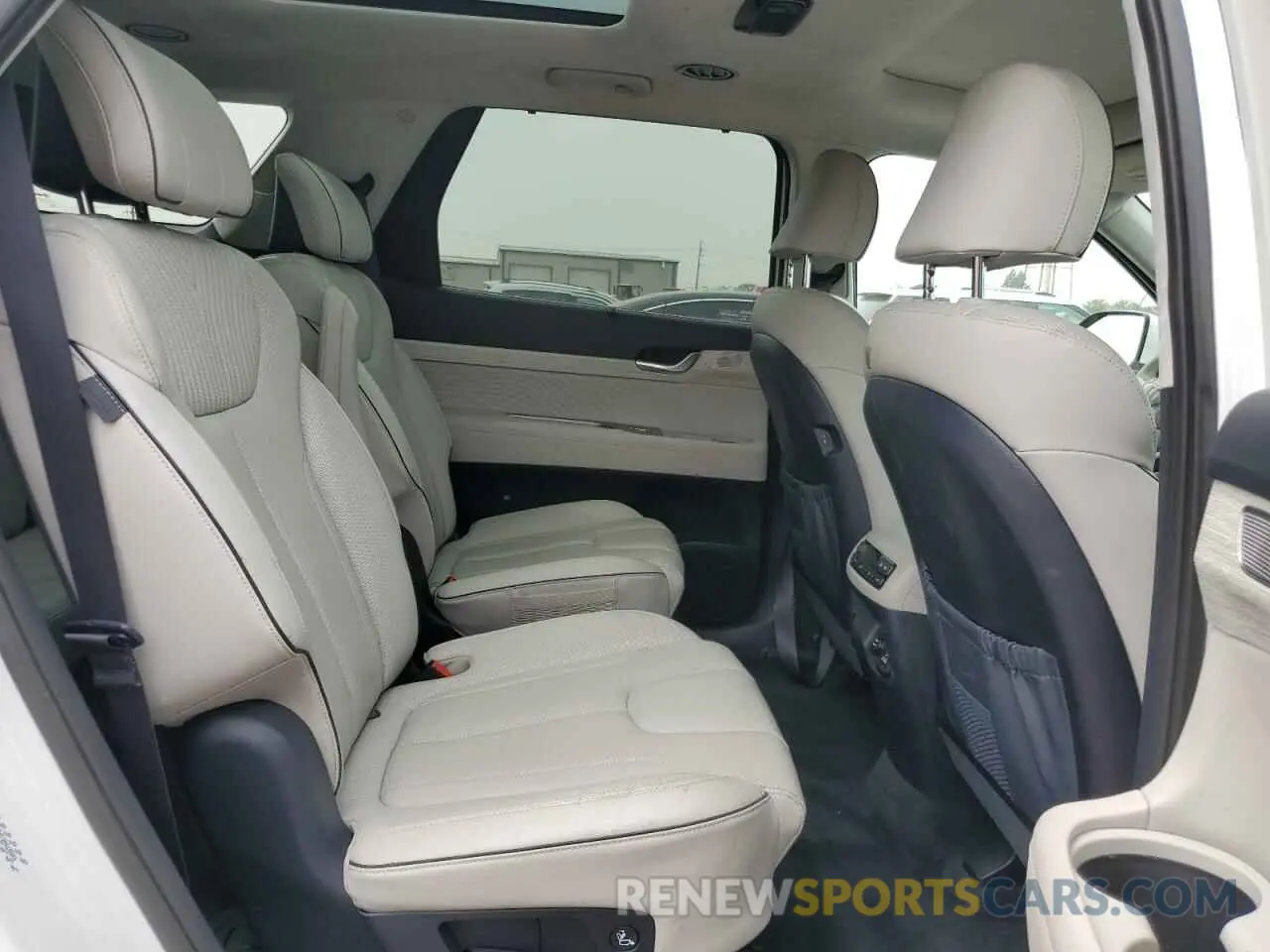 11 Photograph of a damaged car KM8R7DGE1PU638459 HYUNDAI PALISADE 2023