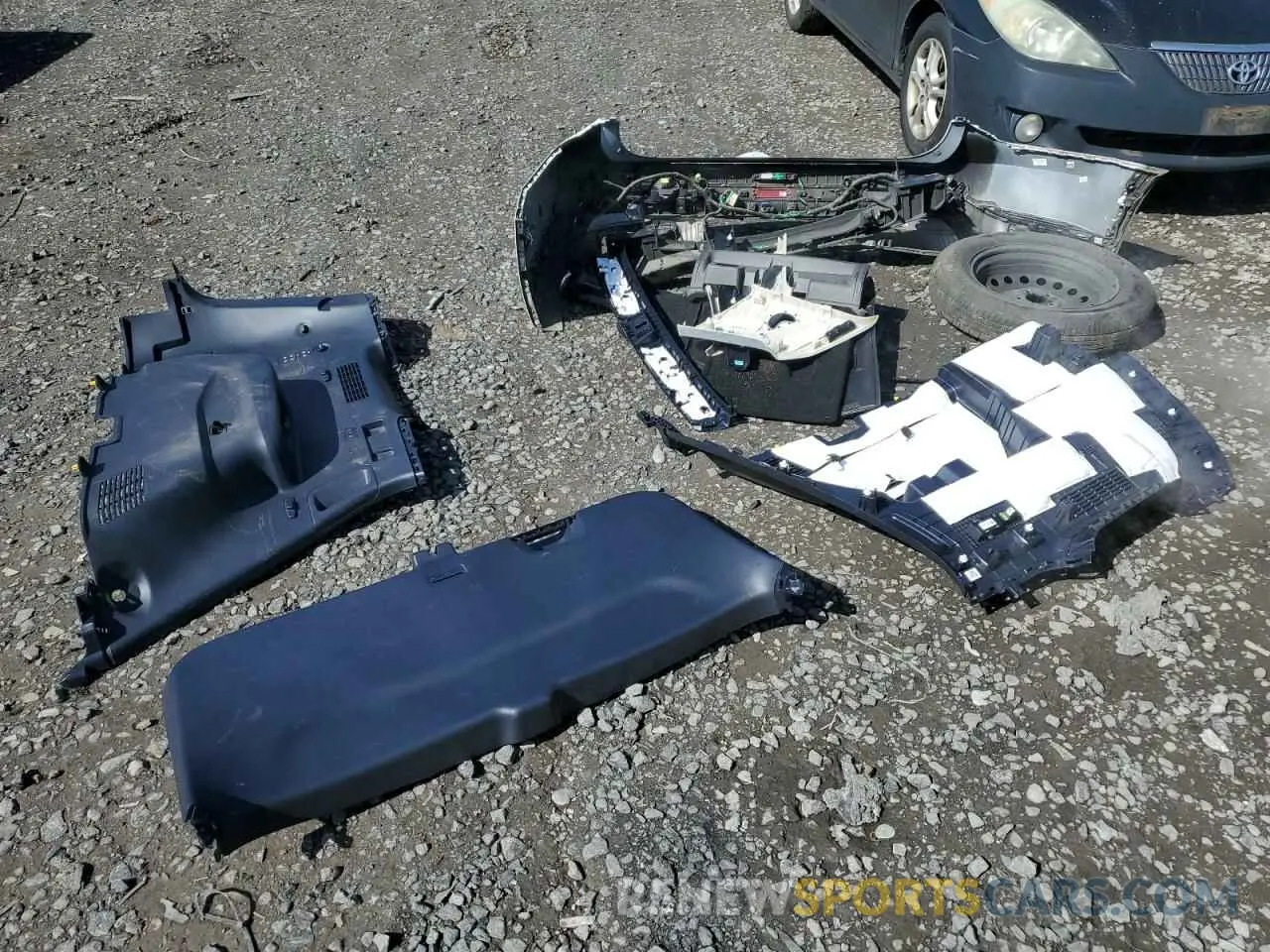 13 Photograph of a damaged car KM8R7DGE2PU502227 HYUNDAI PALISADE 2023