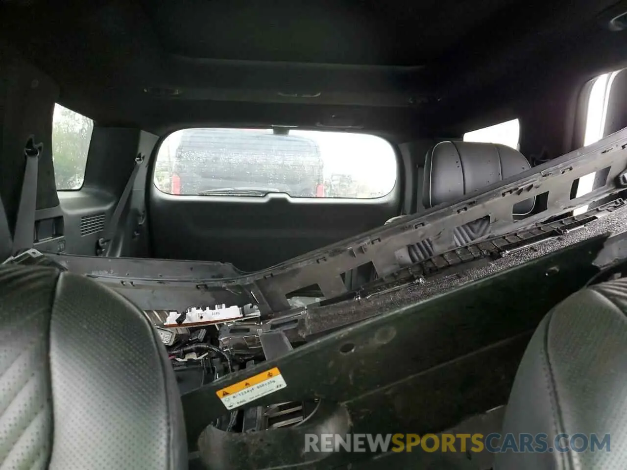 10 Photograph of a damaged car KM8R7DGE4PU584025 HYUNDAI PALISADE 2023