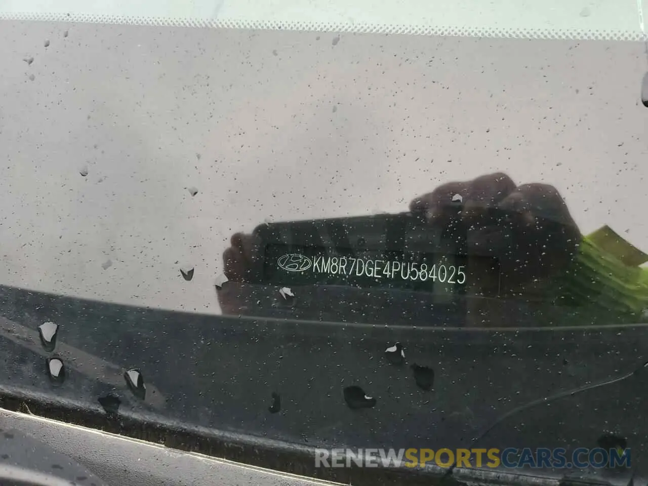 13 Photograph of a damaged car KM8R7DGE4PU584025 HYUNDAI PALISADE 2023