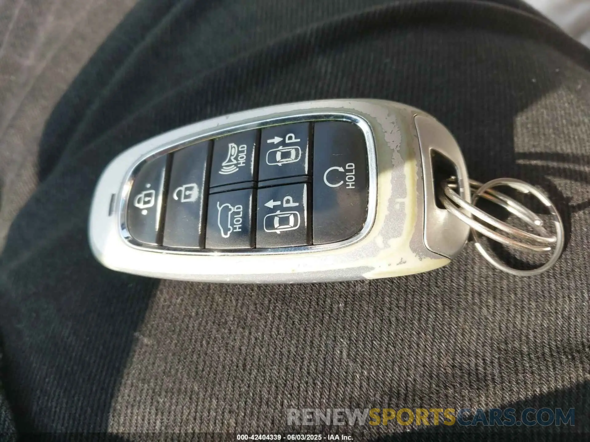 11 Photograph of a damaged car KM8R7DGE6PU542231 HYUNDAI PALISADE 2023