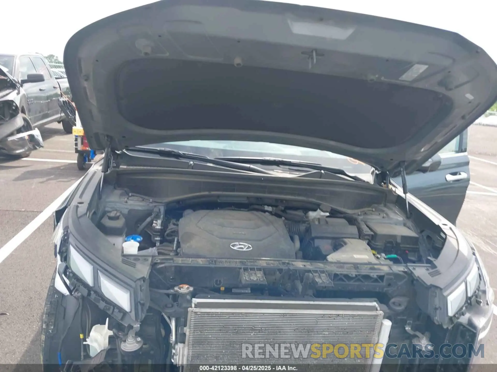 10 Photograph of a damaged car KM8R7DGE8PU558348 HYUNDAI PALISADE 2023