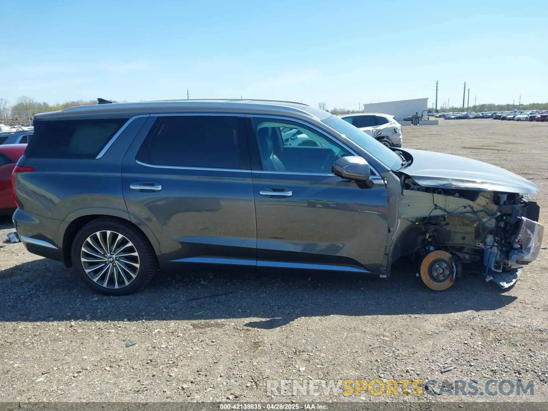 14 Photograph of a damaged car KM8R7DGE9PU591567 HYUNDAI PALISADE 2023