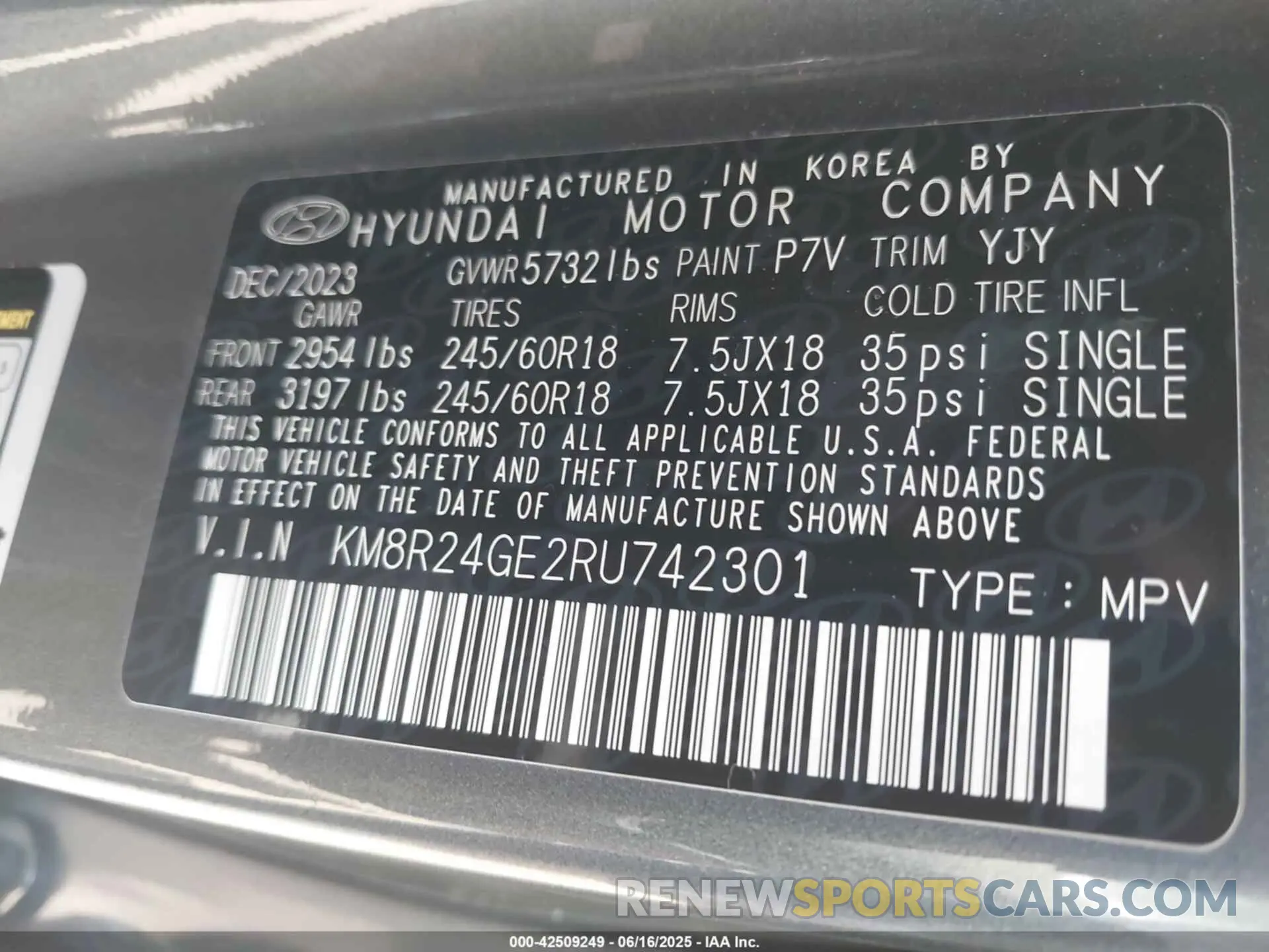 9 Photograph of a damaged car KM8R24GE2RU742301 HYUNDAI PALISADE 2024