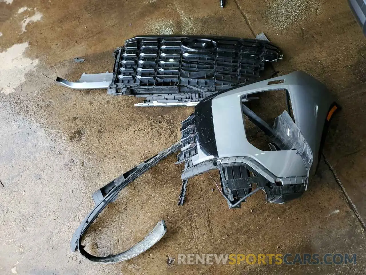 13 Photograph of a damaged car KM8R24GE3RU712904 HYUNDAI PALISADE 2024