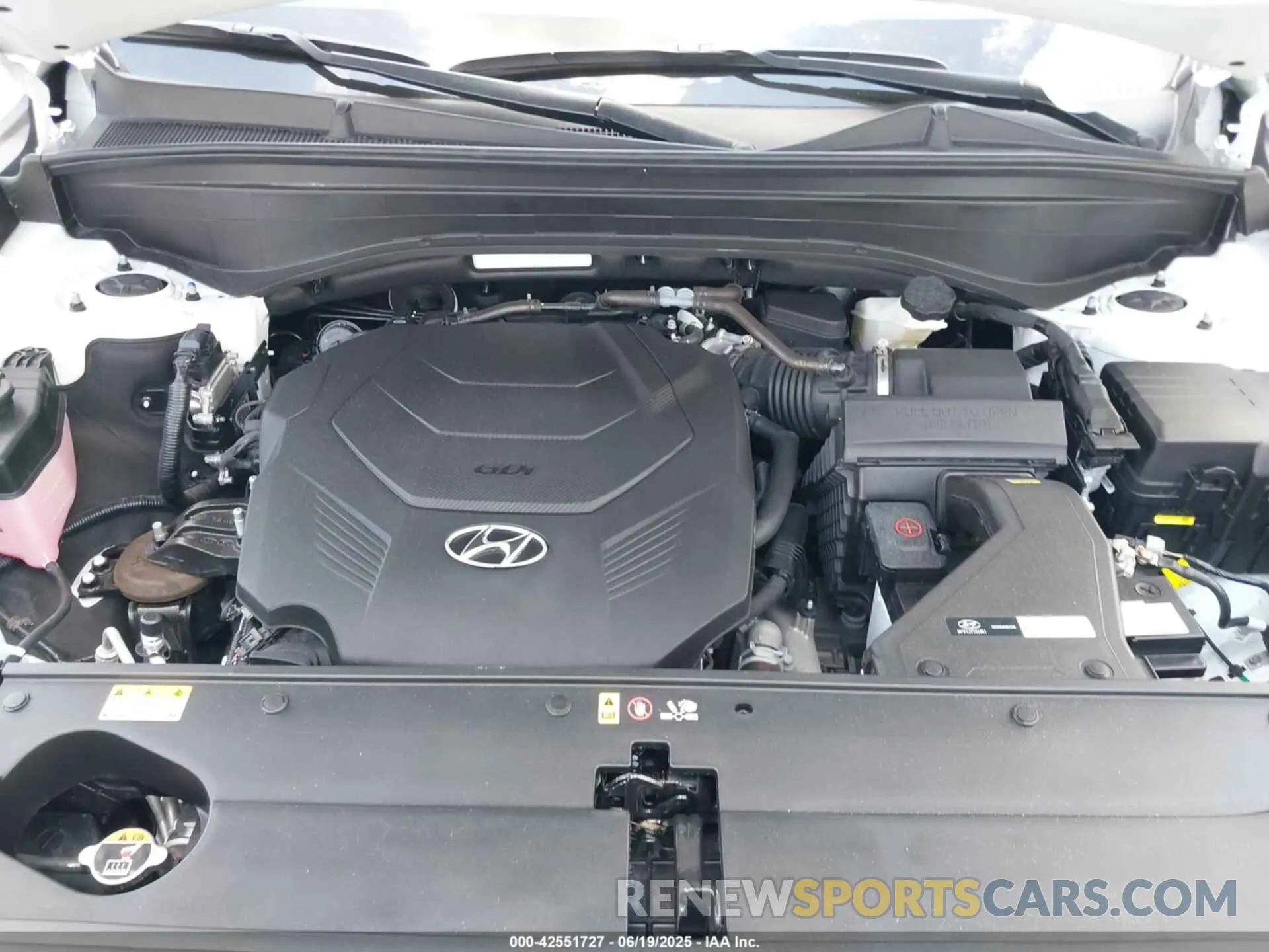 10 Photograph of a damaged car KM8R24GE3RU779664 HYUNDAI PALISADE 2024