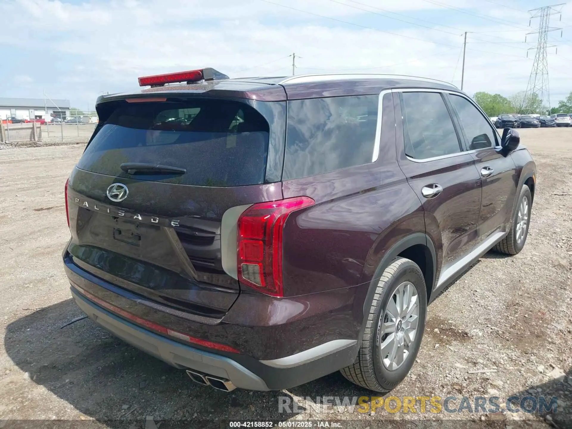 4 Photograph of a damaged car KM8R24GE3RU796125 HYUNDAI PALISADE 2024