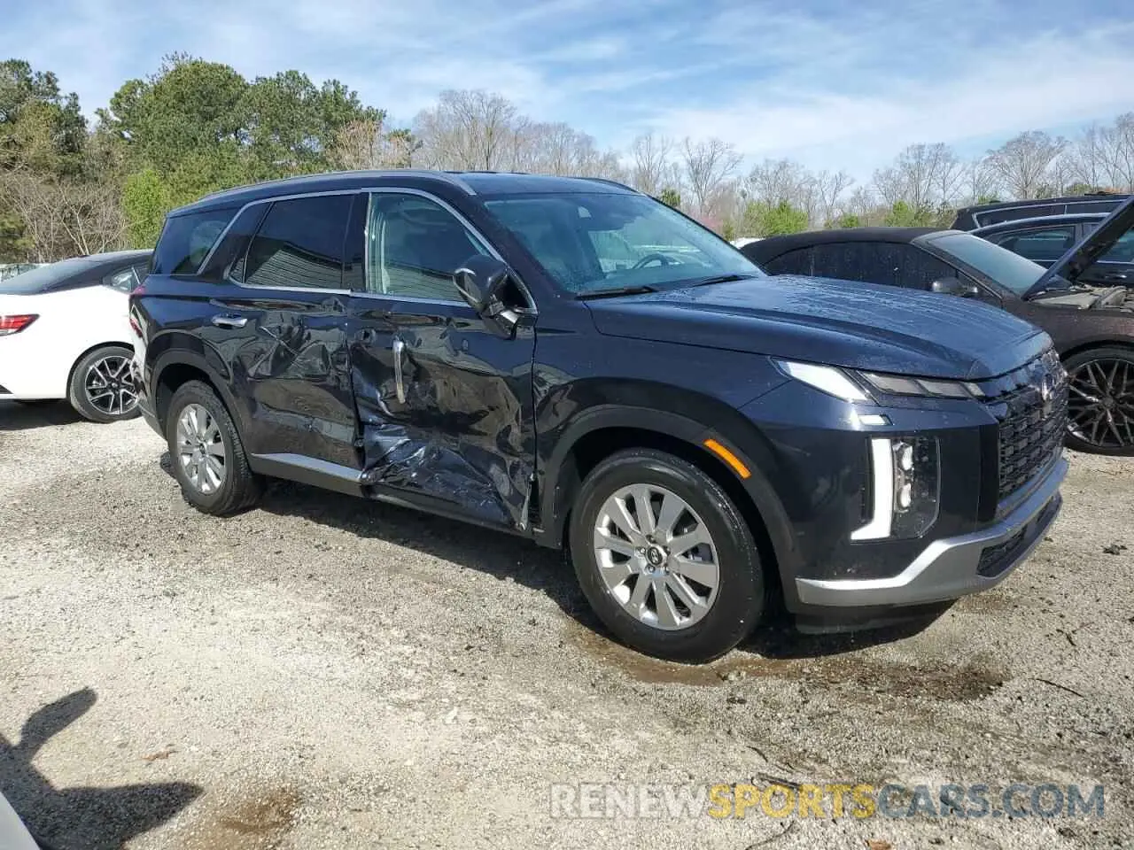 4 Photograph of a damaged car KM8R24GE6RU710404 HYUNDAI PALISADE 2024