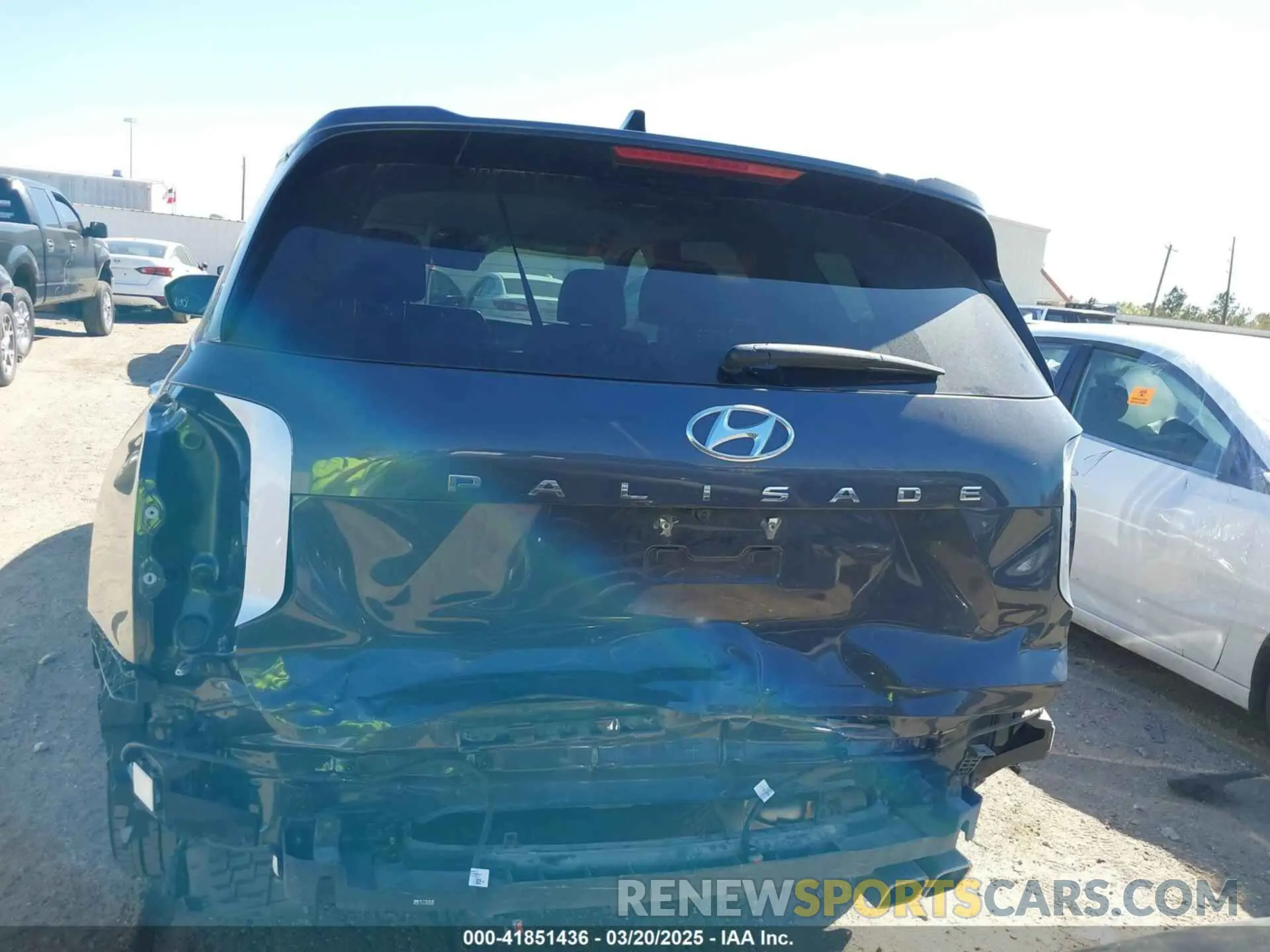 17 Photograph of a damaged car KM8R24GE8RU714034 HYUNDAI PALISADE 2024