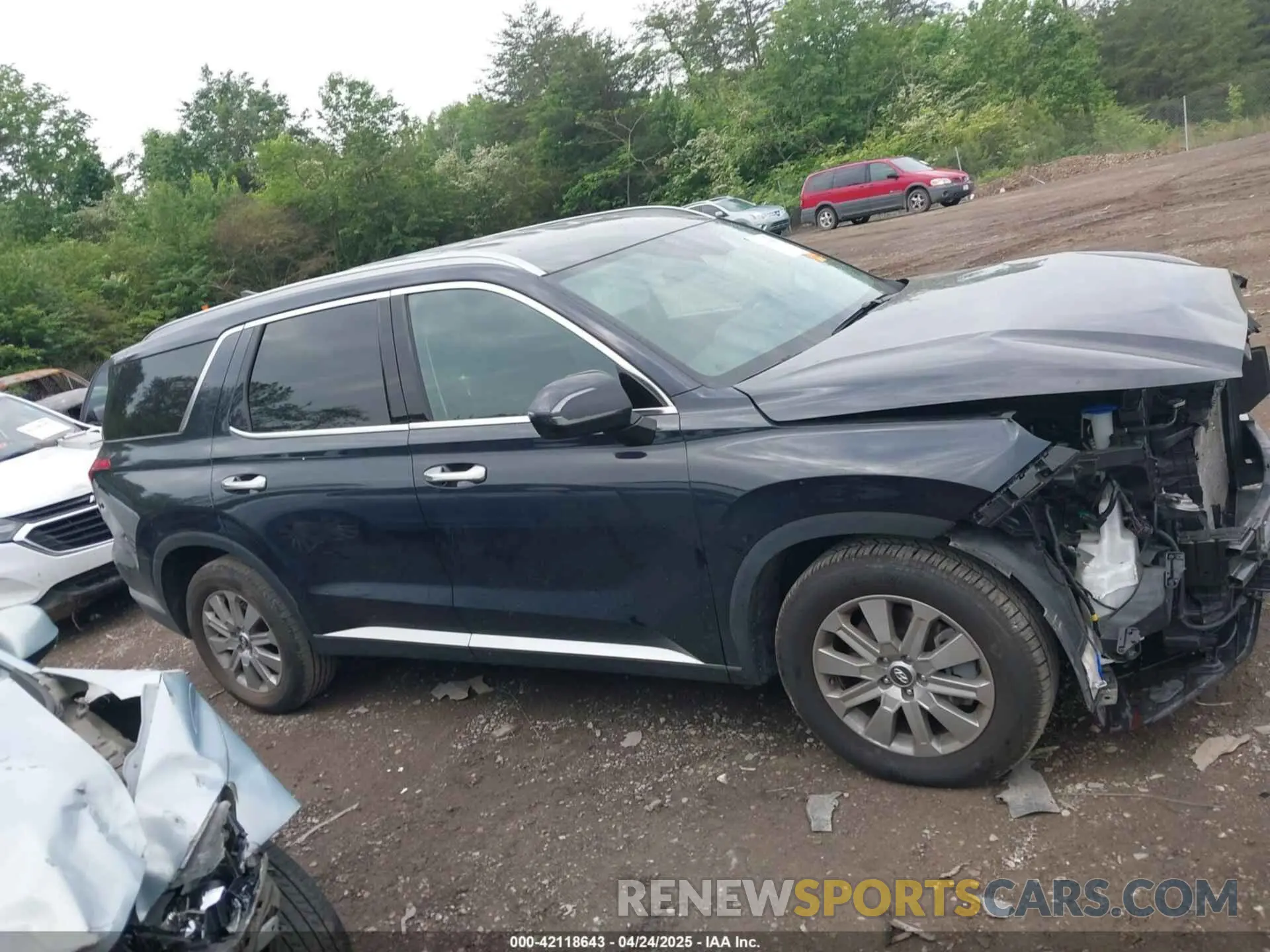 14 Photograph of a damaged car KM8R24GE9RU704029 HYUNDAI PALISADE 2024