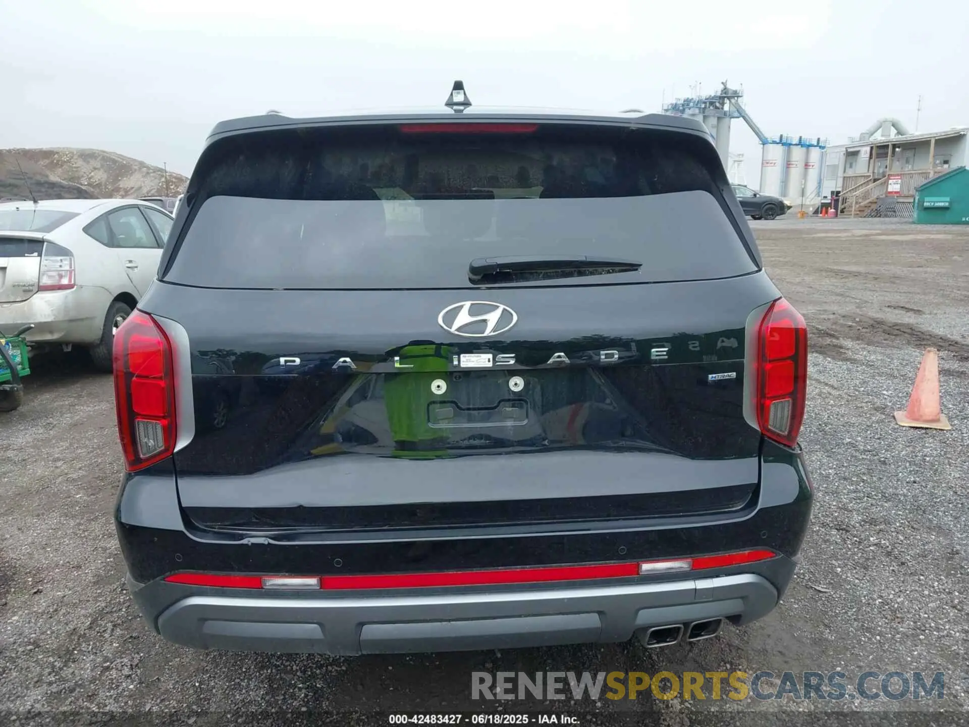 16 Photograph of a damaged car KM8R2DGE2RU801329 HYUNDAI PALISADE 2024