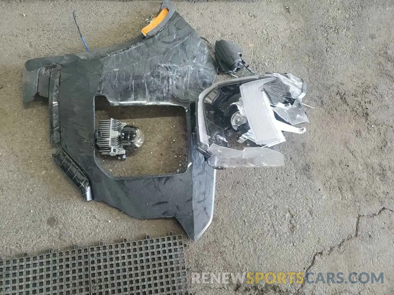 13 Photograph of a damaged car KM8R2DGE8RU784505 HYUNDAI PALISADE 2024