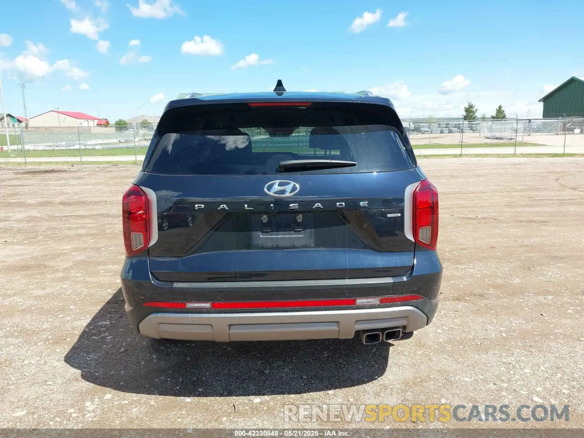 16 Photograph of a damaged car KM8R2DGEXRU659957 HYUNDAI PALISADE 2024