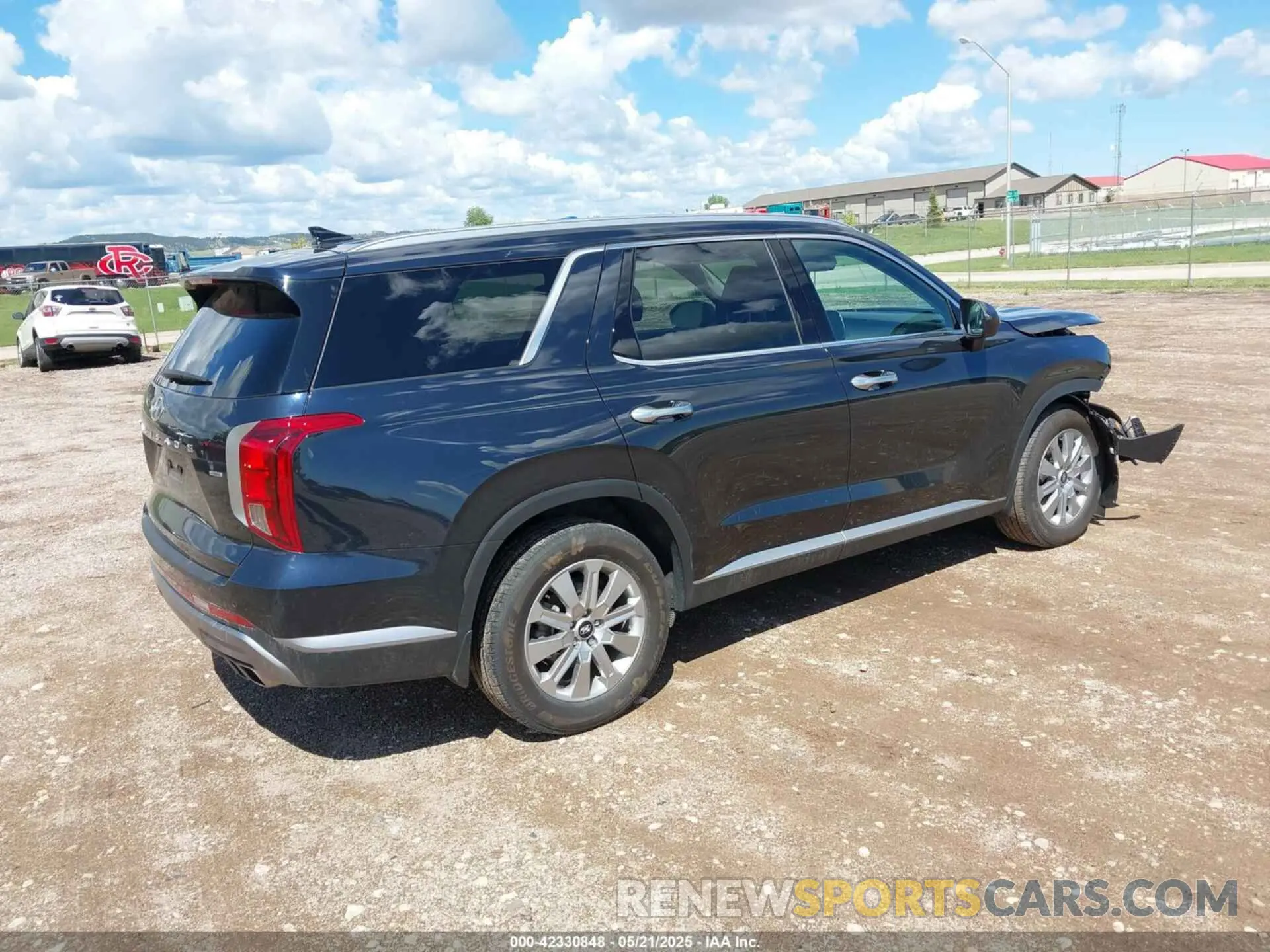 4 Photograph of a damaged car KM8R2DGEXRU659957 HYUNDAI PALISADE 2024