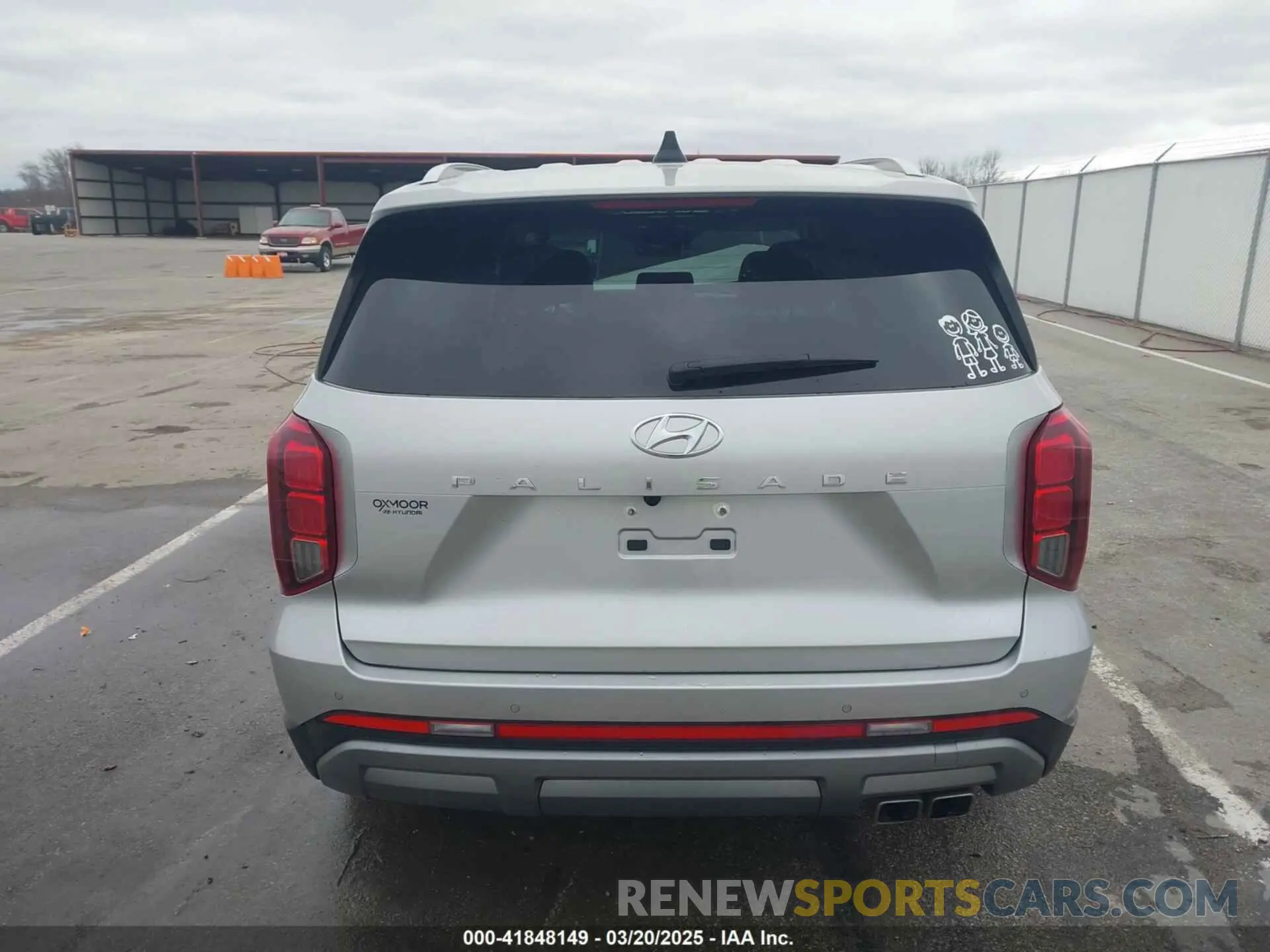 16 Photograph of a damaged car KM8R44GE0RU685154 HYUNDAI PALISADE 2024