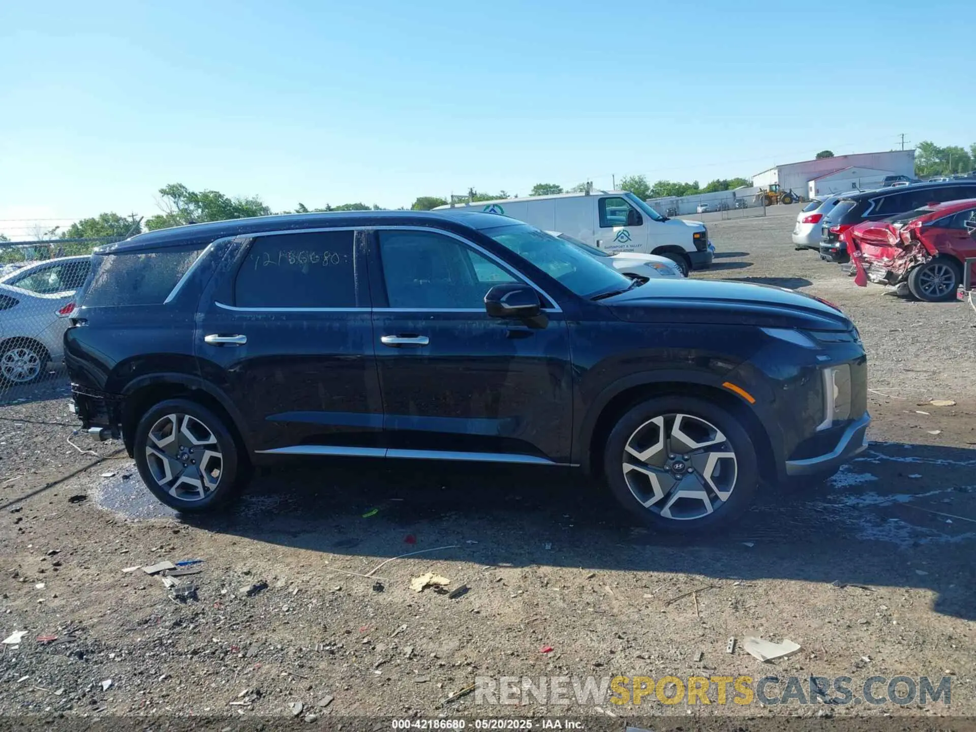 14 Photograph of a damaged car KM8R44GE0RU765201 HYUNDAI PALISADE 2024