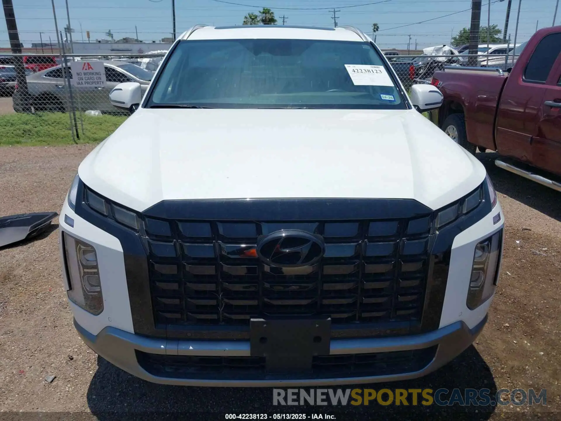 6 Photograph of a damaged car KM8R44GE1RU752635 HYUNDAI PALISADE 2024