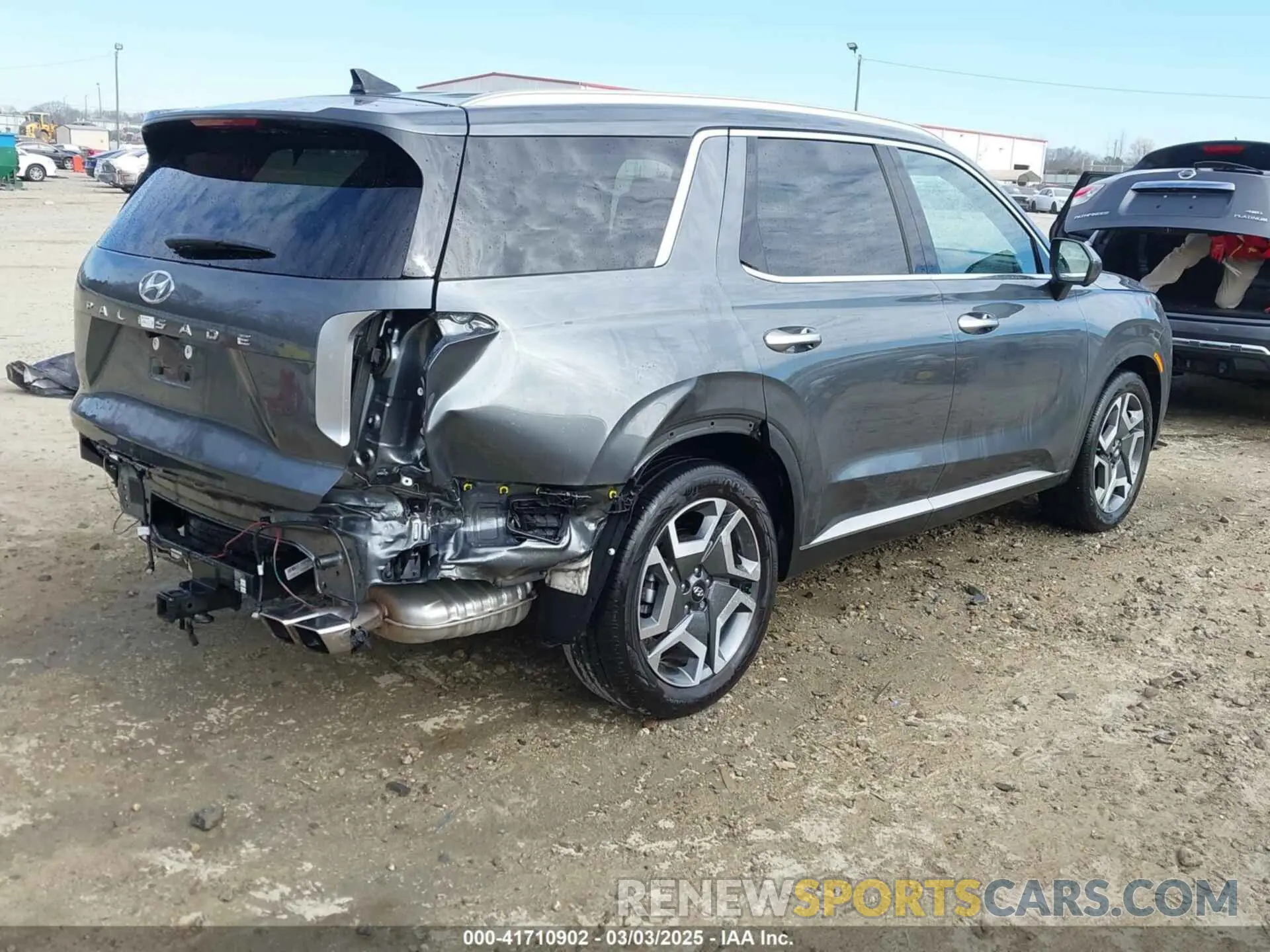 4 Photograph of a damaged car KM8R44GE5RU790384 HYUNDAI PALISADE 2024