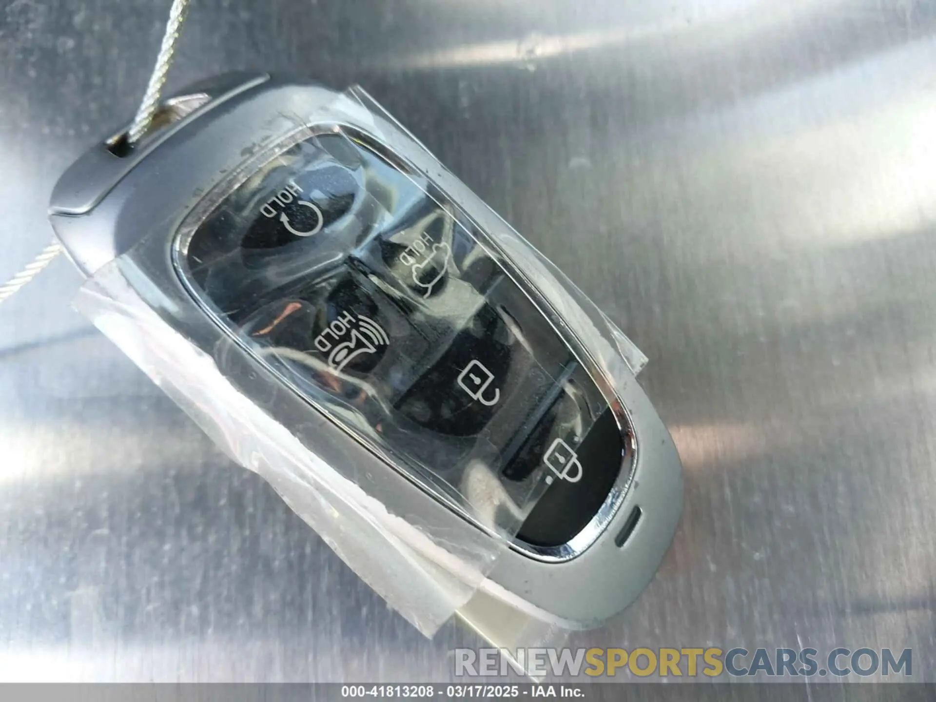 11 Photograph of a damaged car KM8R44GE6RU650537 HYUNDAI PALISADE 2024