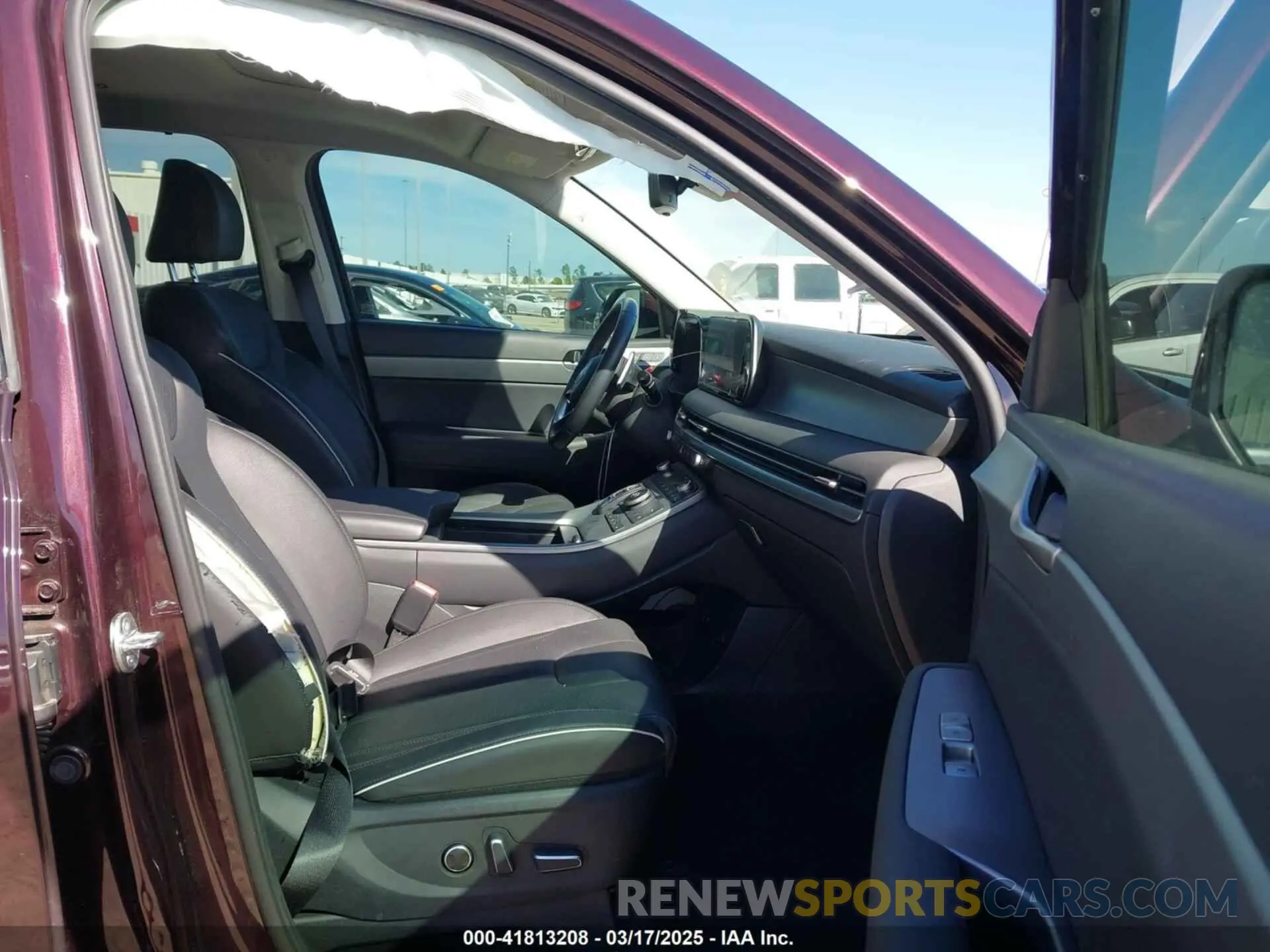 5 Photograph of a damaged car KM8R44GE6RU650537 HYUNDAI PALISADE 2024