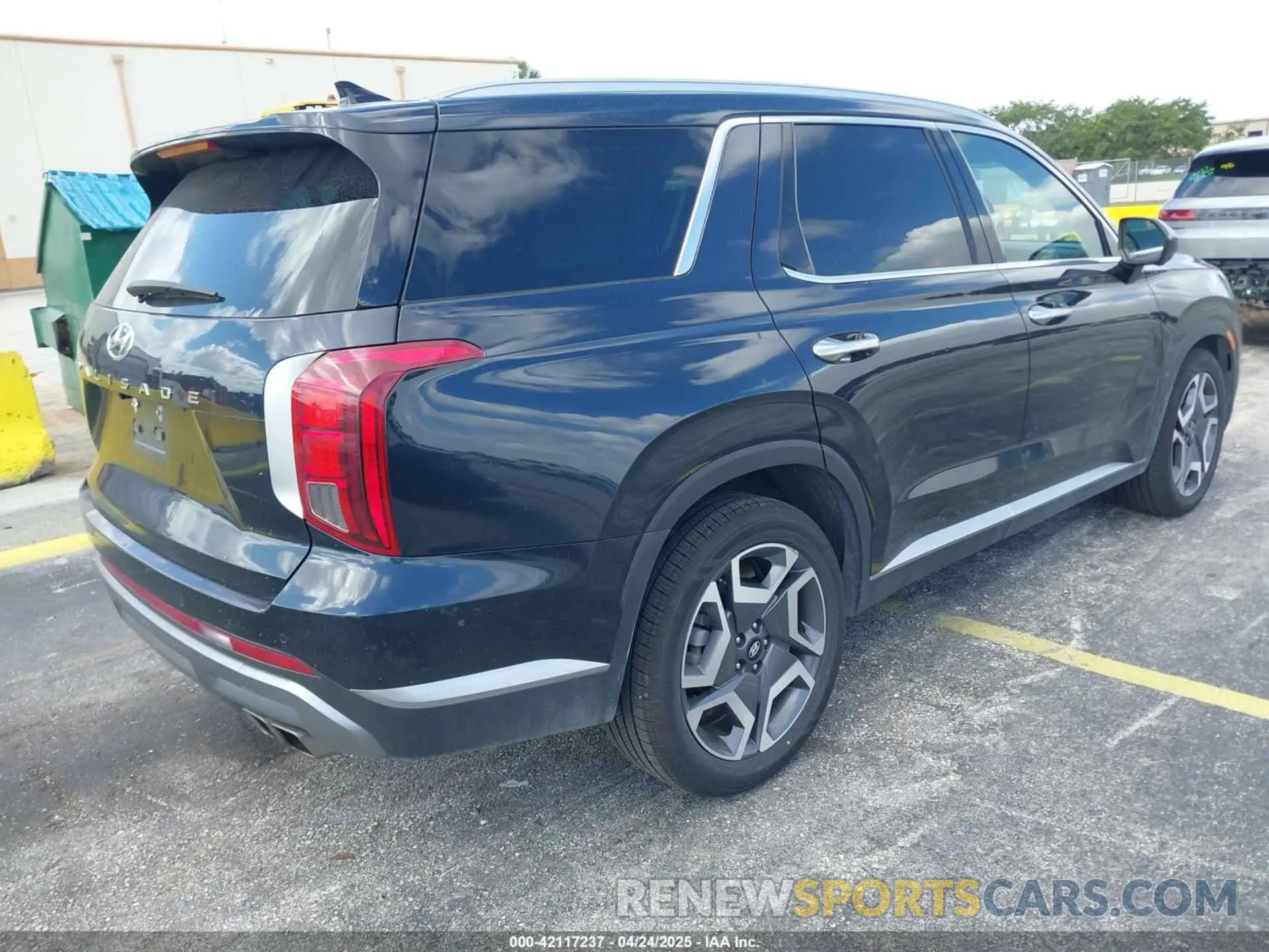 4 Photograph of a damaged car KM8R44GEXRU716622 HYUNDAI PALISADE 2024