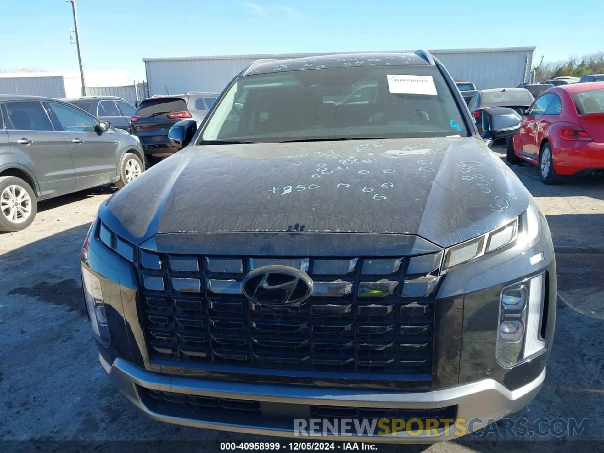 12 Photograph of a damaged car KM8R44GEXRU760586 HYUNDAI PALISADE 2024