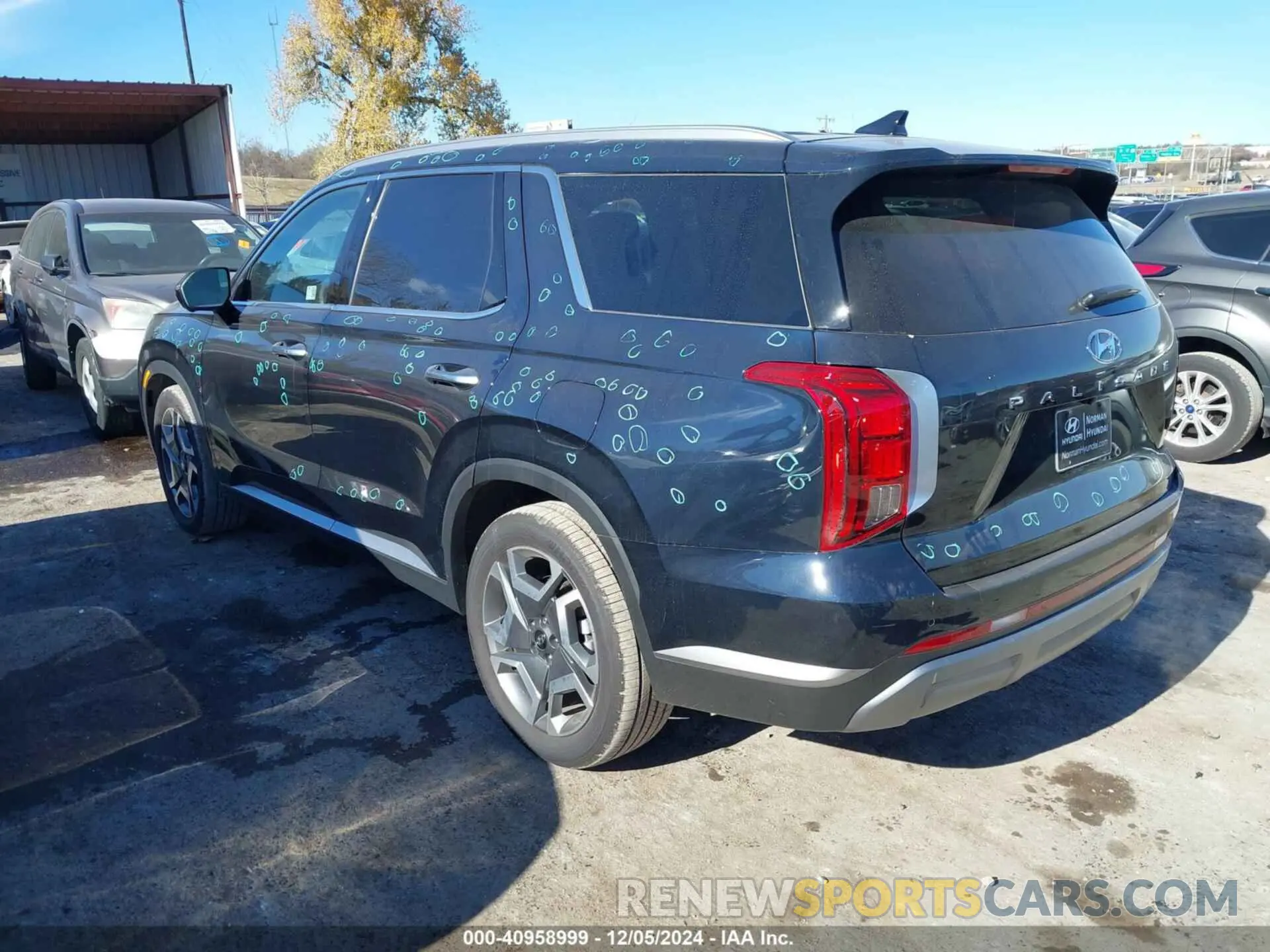 3 Photograph of a damaged car KM8R44GEXRU760586 HYUNDAI PALISADE 2024