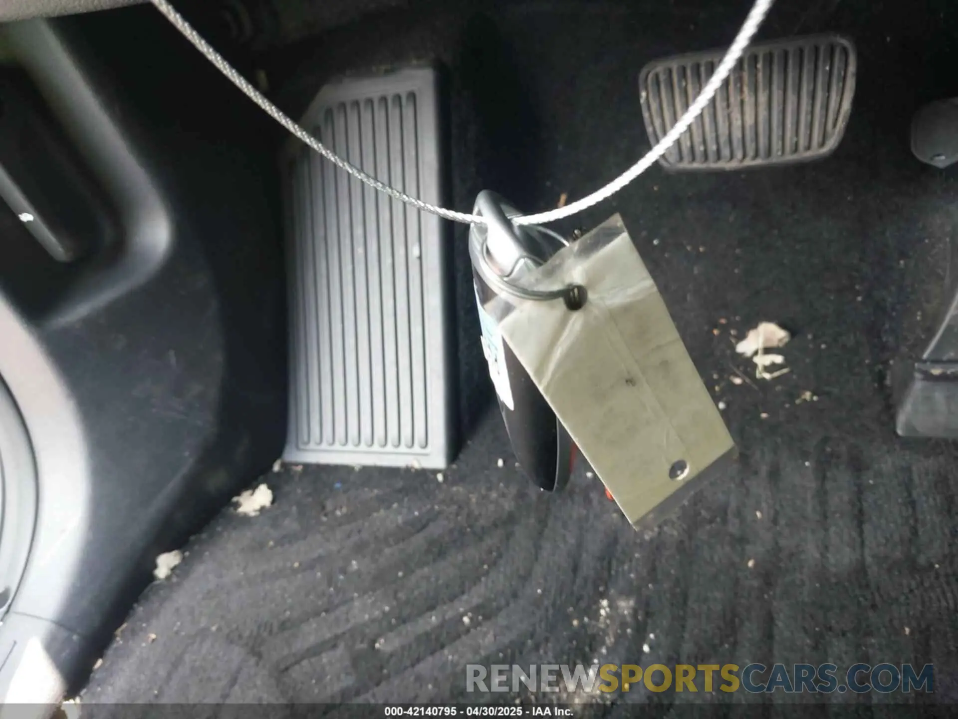 11 Photograph of a damaged car KM8R44GEXRU806546 HYUNDAI PALISADE 2024