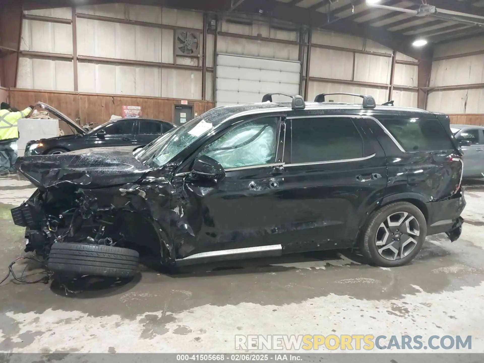 13 Photograph of a damaged car KM8R4DGE0RU789322 HYUNDAI PALISADE 2024