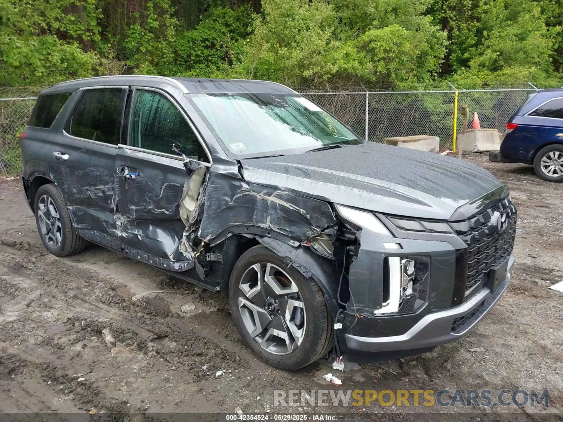 1 Photograph of a damaged car KM8R4DGE1RU695840 HYUNDAI PALISADE 2024