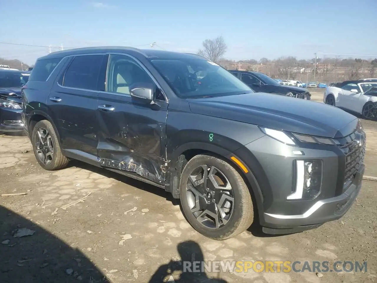 4 Photograph of a damaged car KM8R4DGE3RU669191 HYUNDAI PALISADE 2024
