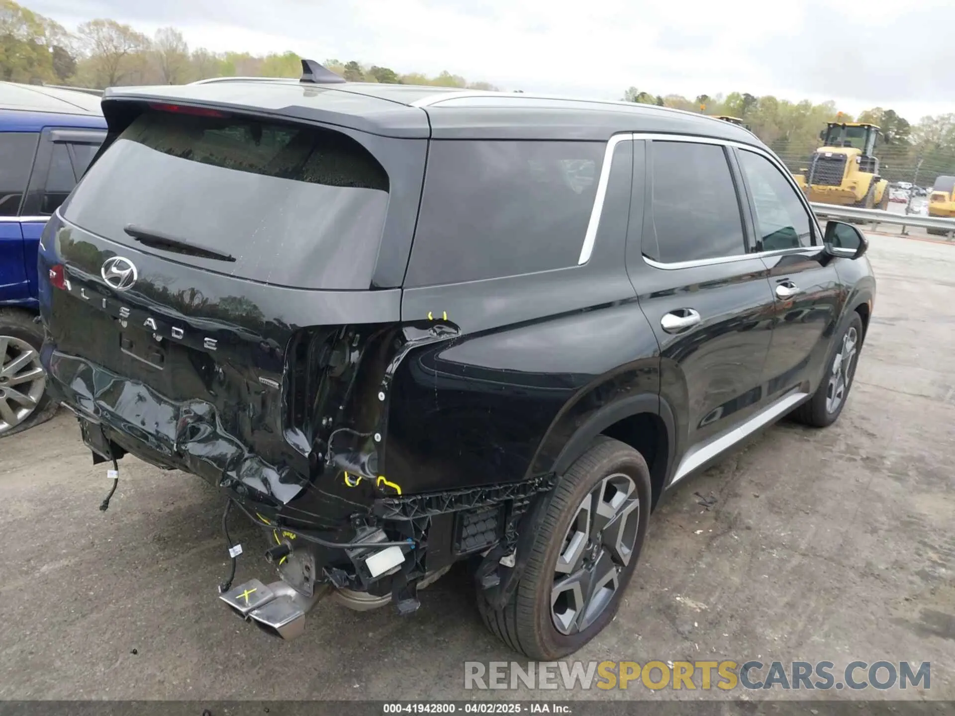 4 Photograph of a damaged car KM8R4DGE5RU749463 HYUNDAI PALISADE 2024