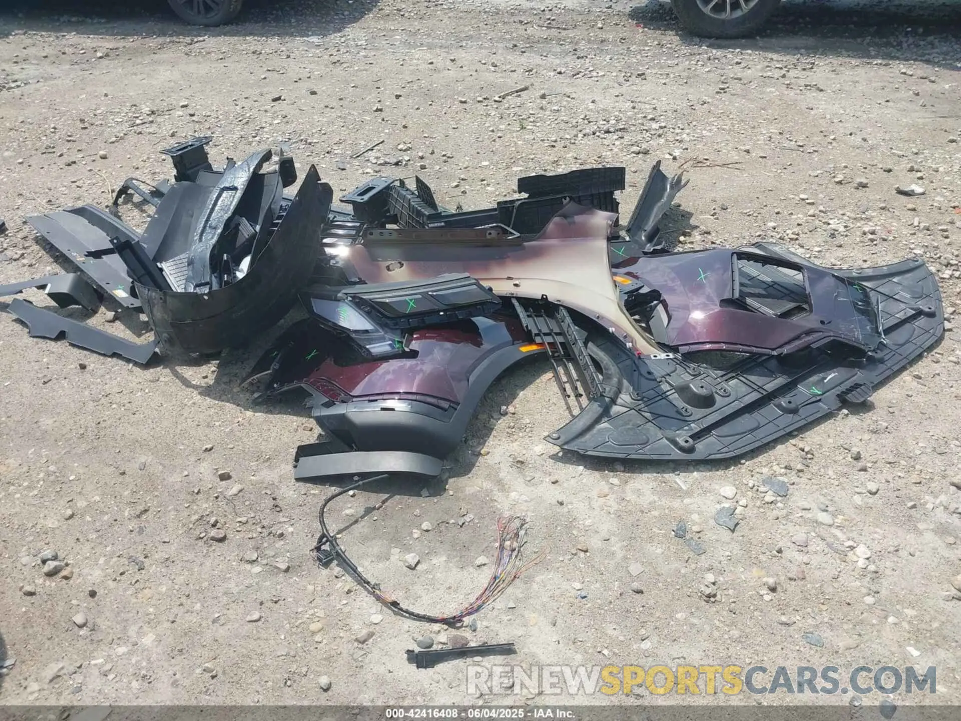 12 Photograph of a damaged car KM8R4DGE7RU807203 HYUNDAI PALISADE 2024