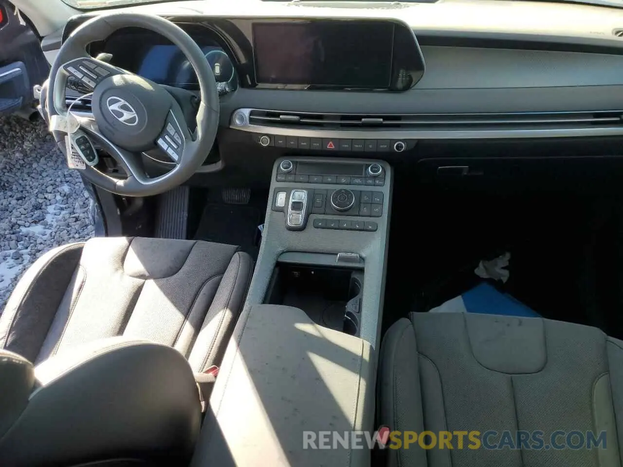 8 Photograph of a damaged car KM8R4DGE8RU734715 HYUNDAI PALISADE 2024
