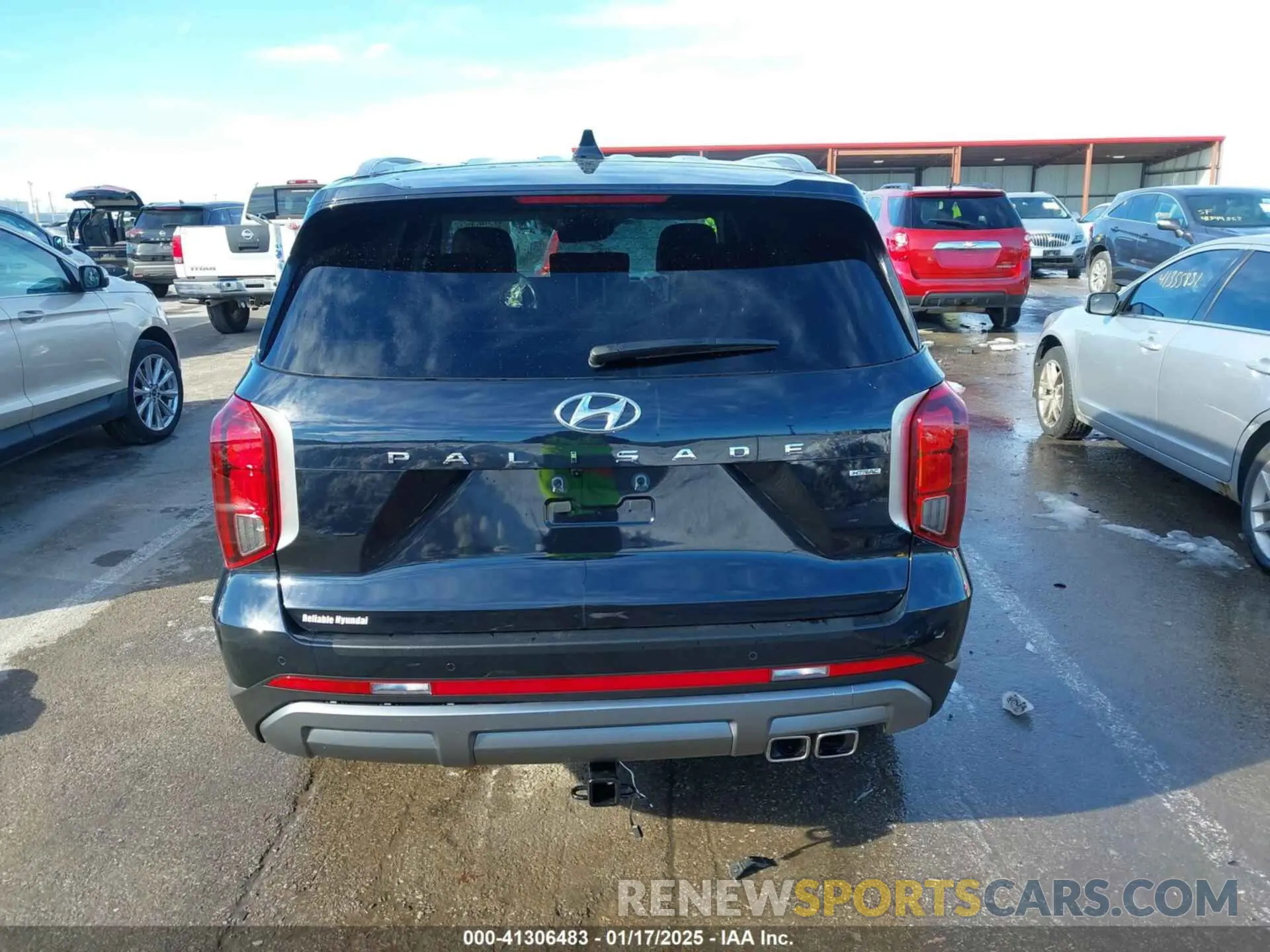 17 Photograph of a damaged car KM8R4DGEXRU797167 HYUNDAI PALISADE 2024