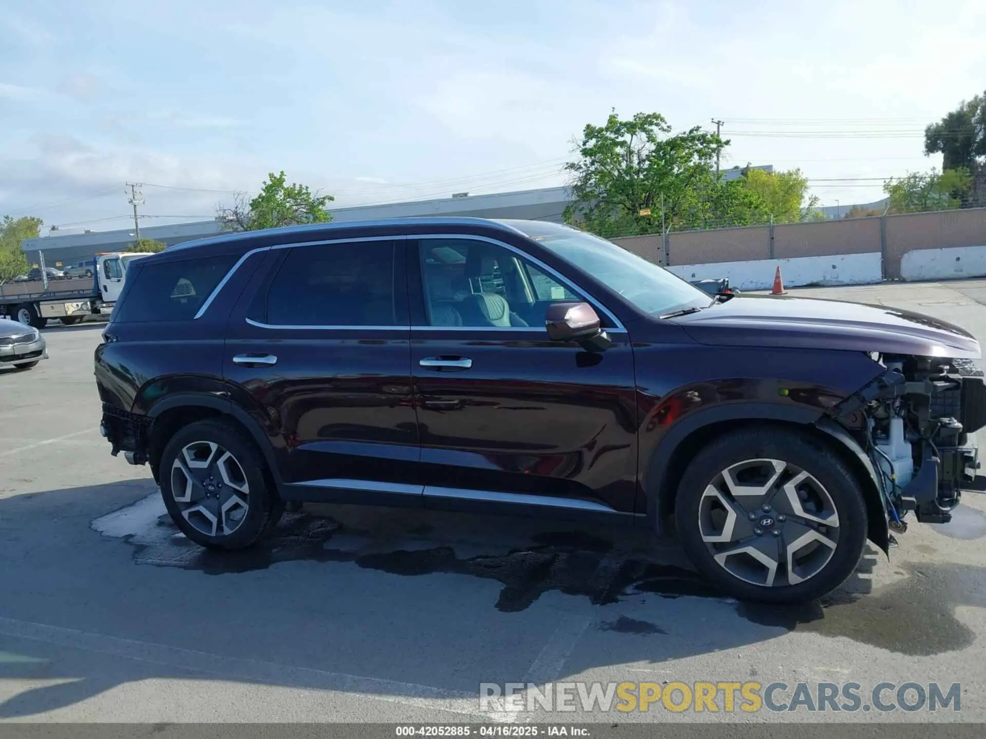 13 Photograph of a damaged car KM8R54GE2RU678722 HYUNDAI PALISADE 2024