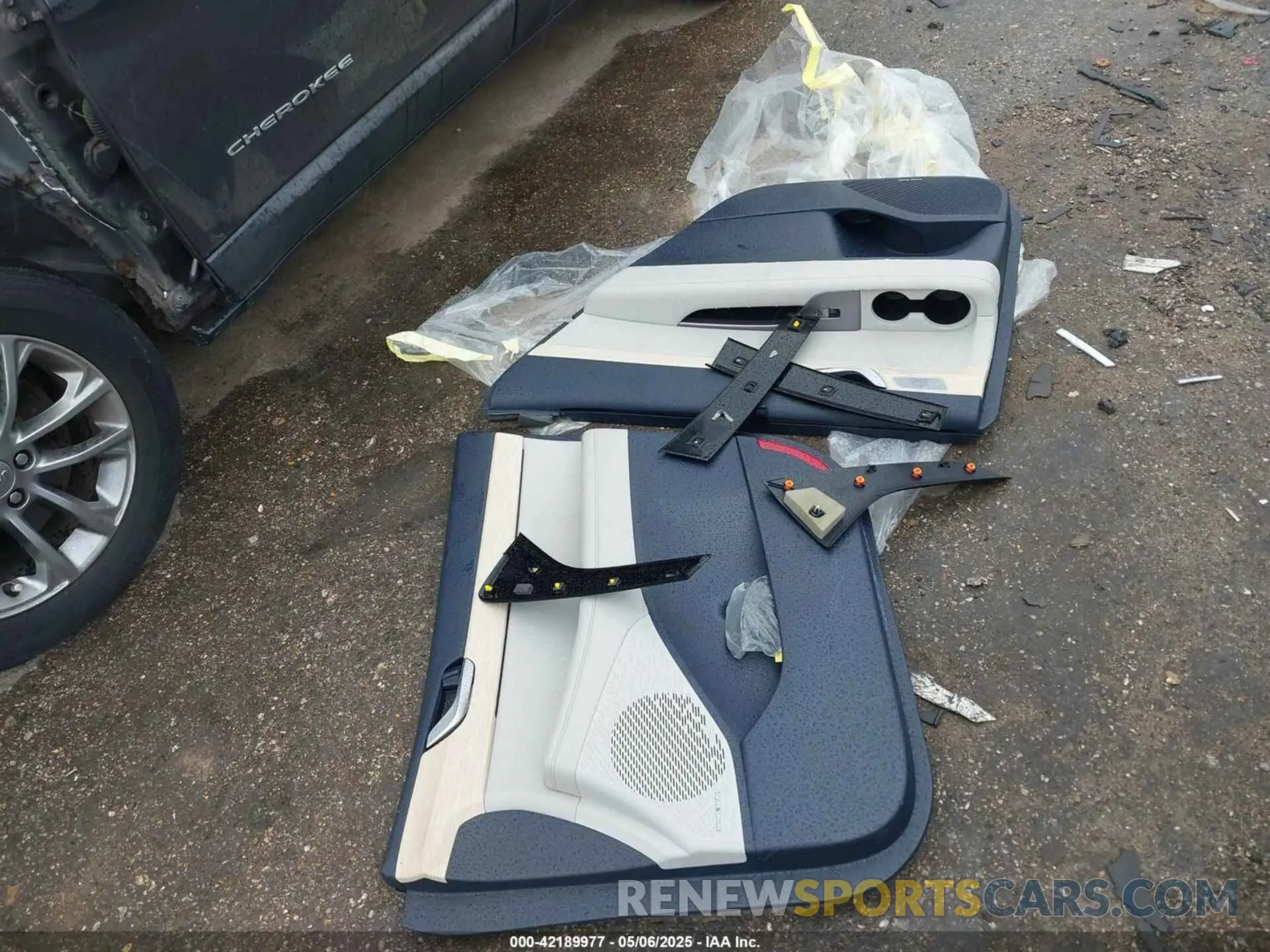 12 Photograph of a damaged car KM8R54GE3RU741276 HYUNDAI PALISADE 2024
