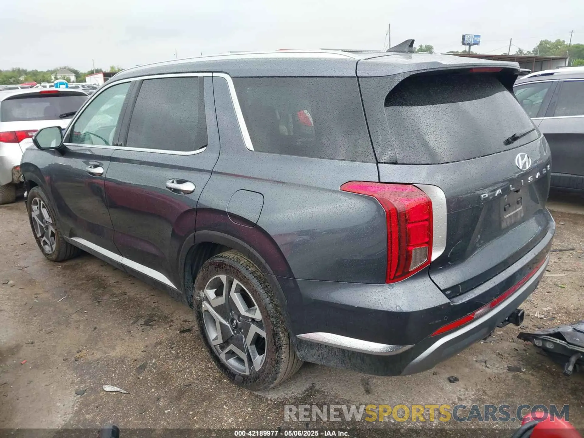3 Photograph of a damaged car KM8R54GE3RU741276 HYUNDAI PALISADE 2024