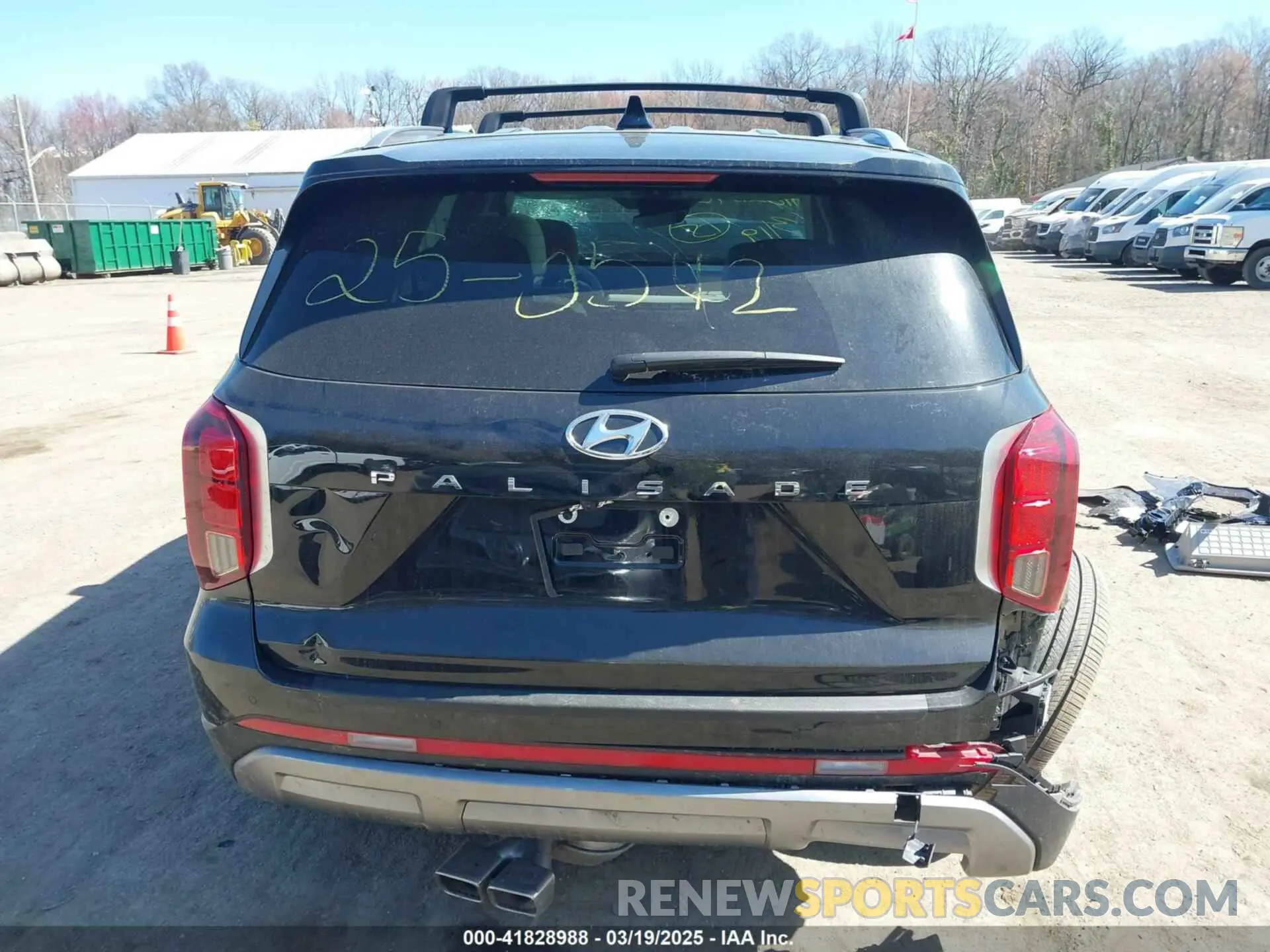 16 Photograph of a damaged car KM8R54GE6RU695555 HYUNDAI PALISADE 2024